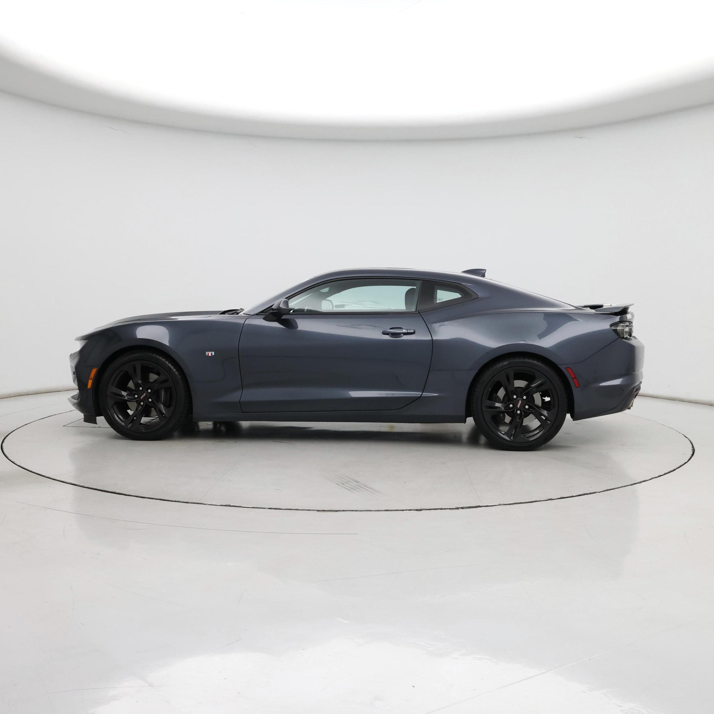 Thumbnail: 2019 Chevrolet Camaro - 3