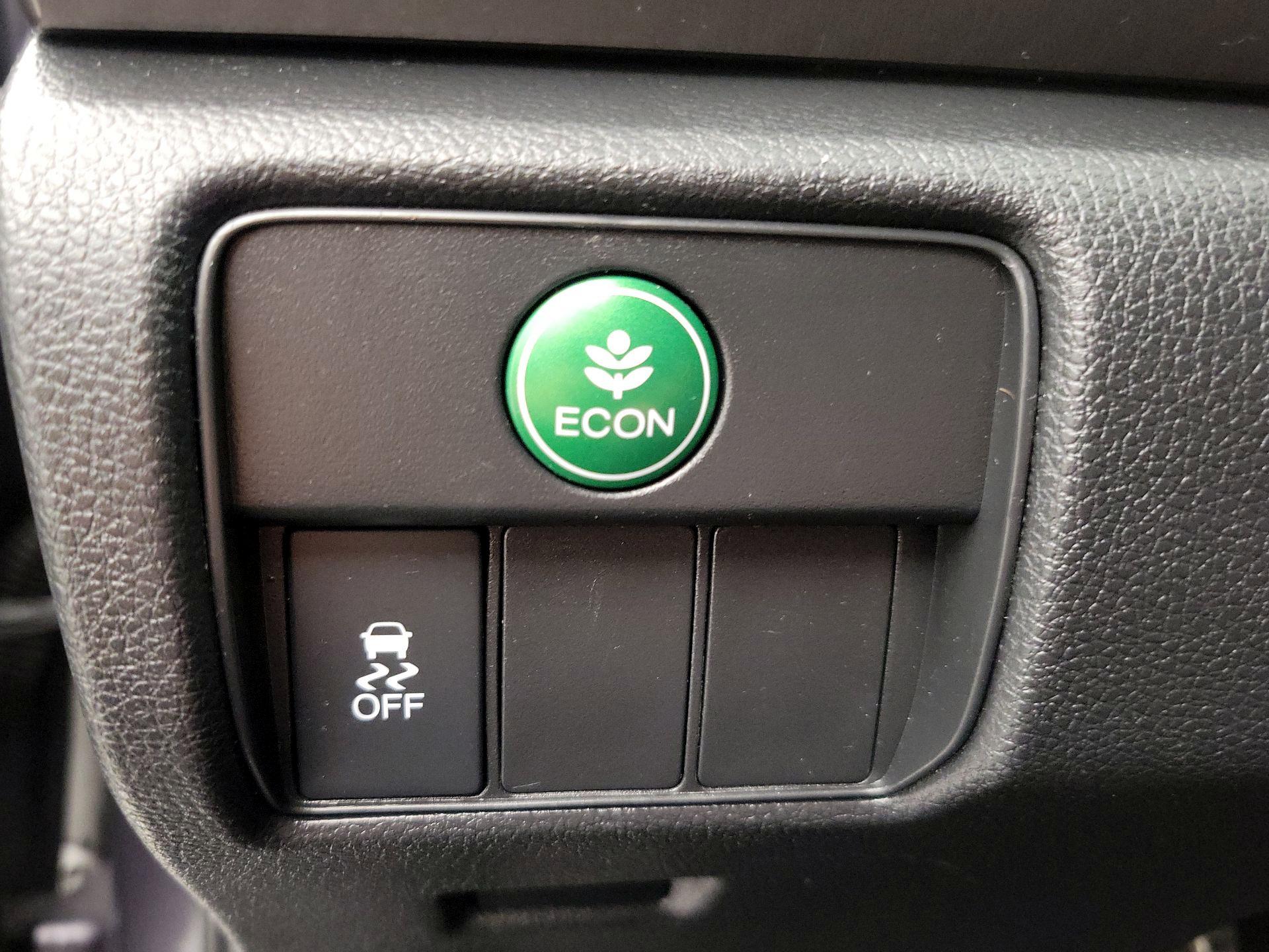 Thumbnail: 2016 Honda Accord - 13