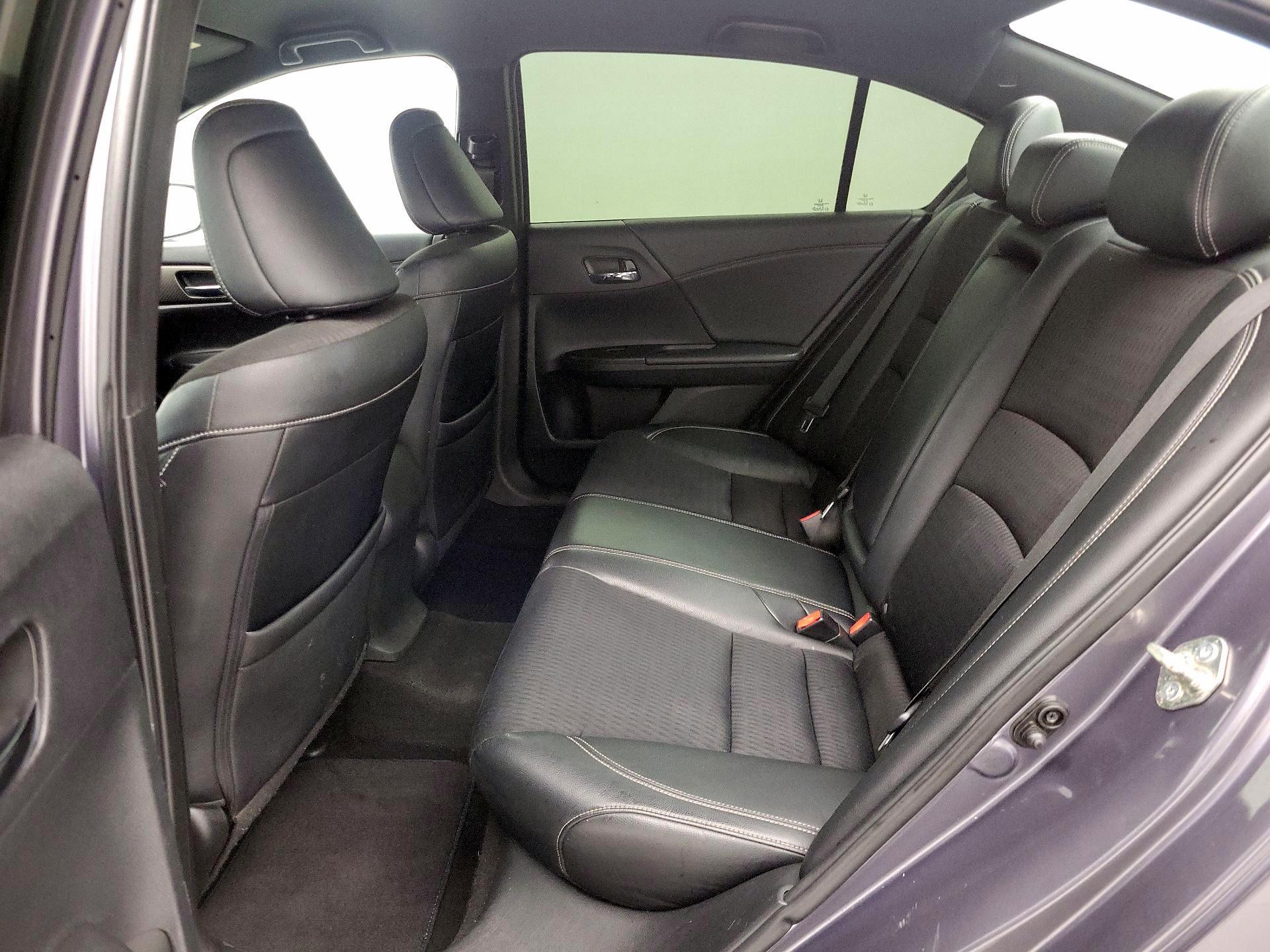 Thumbnail: 2016 Honda Accord - 19