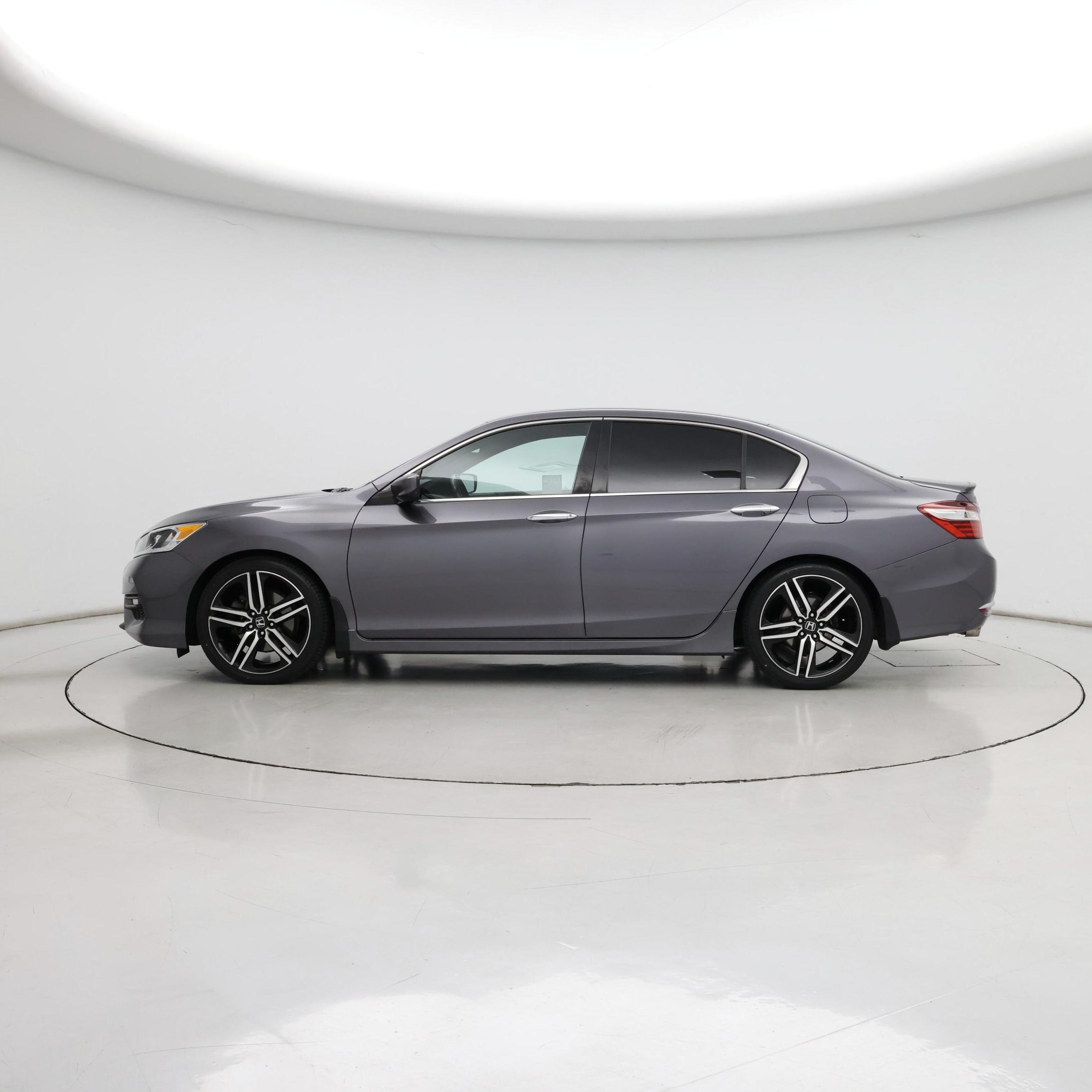 Thumbnail: 2016 Honda Accord - 3