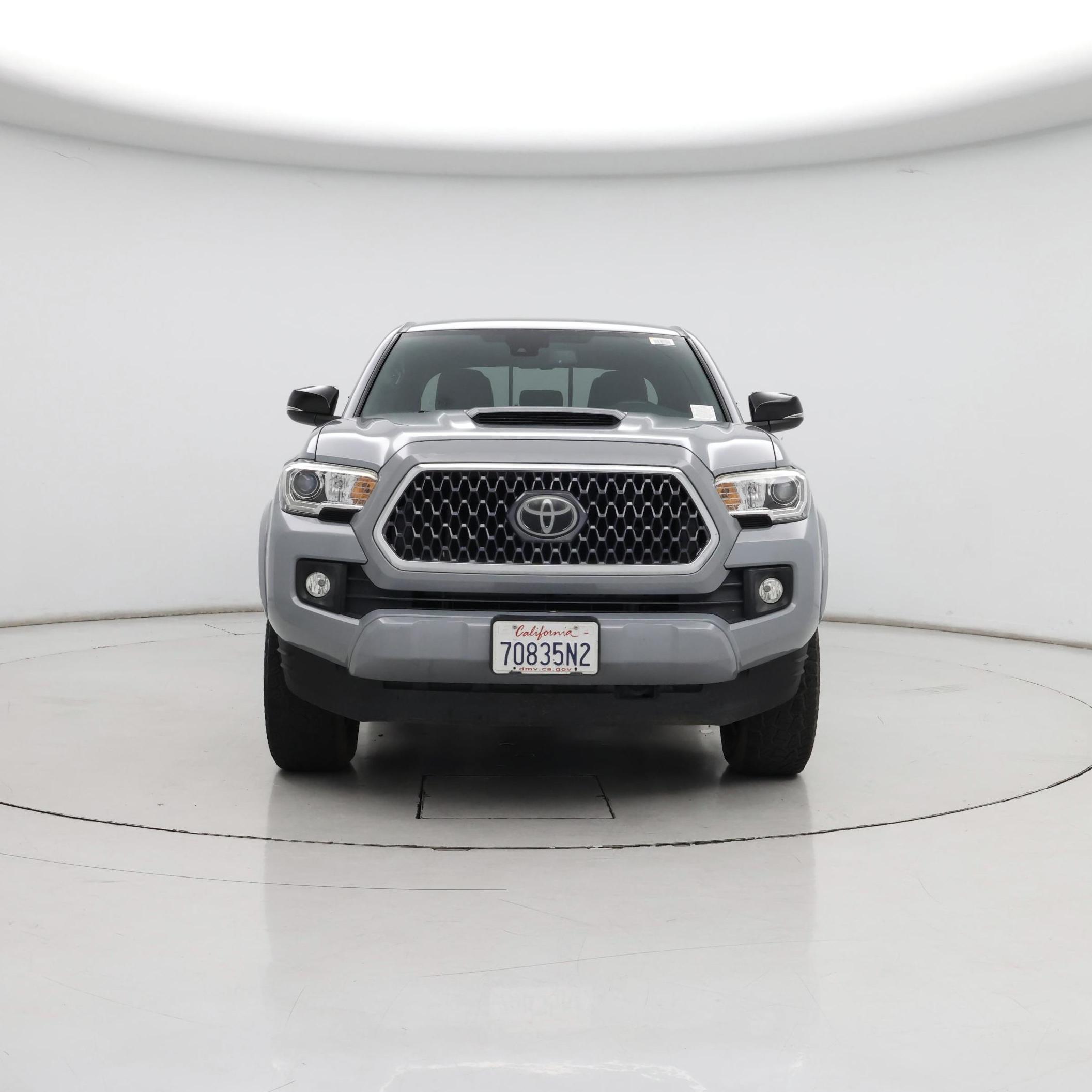 Thumbnail: 2019 Toyota Tacoma - 5