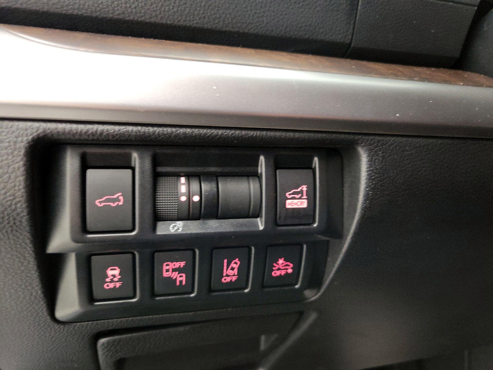 Thumbnail: 2018 Subaru Outback - 13