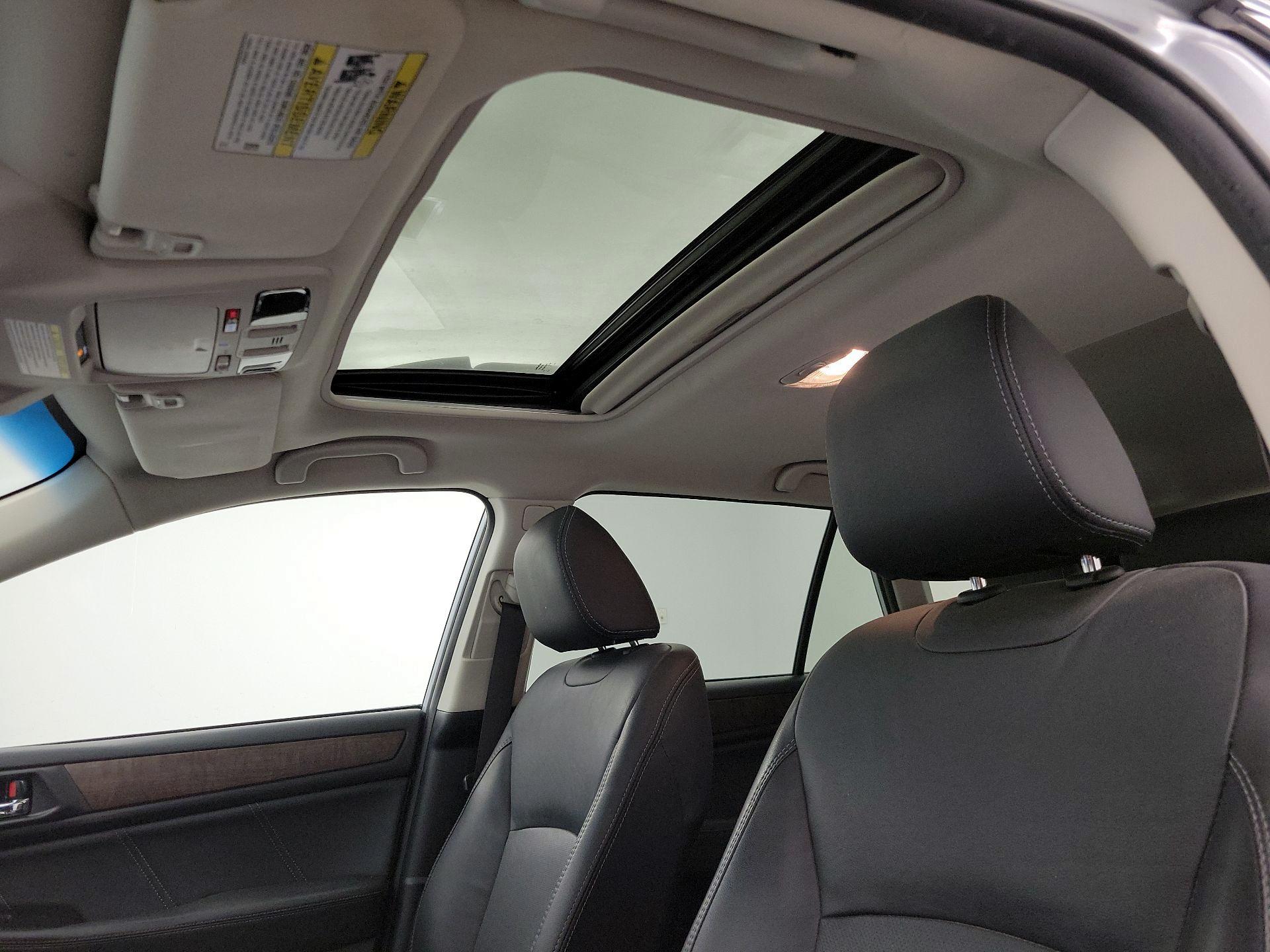 Thumbnail: 2018 Subaru Outback - 20