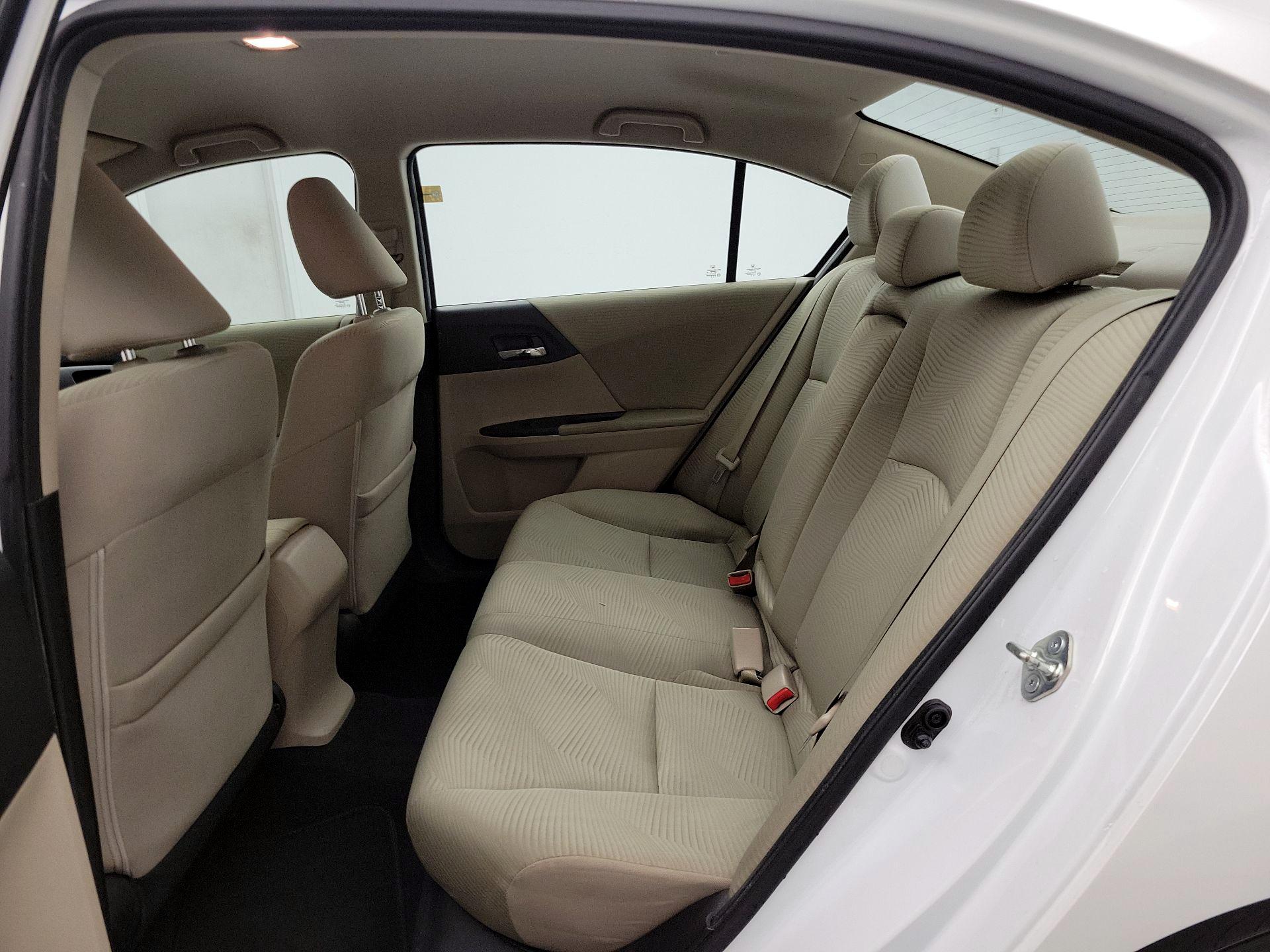 Thumbnail: 2015 Honda Accord - 19