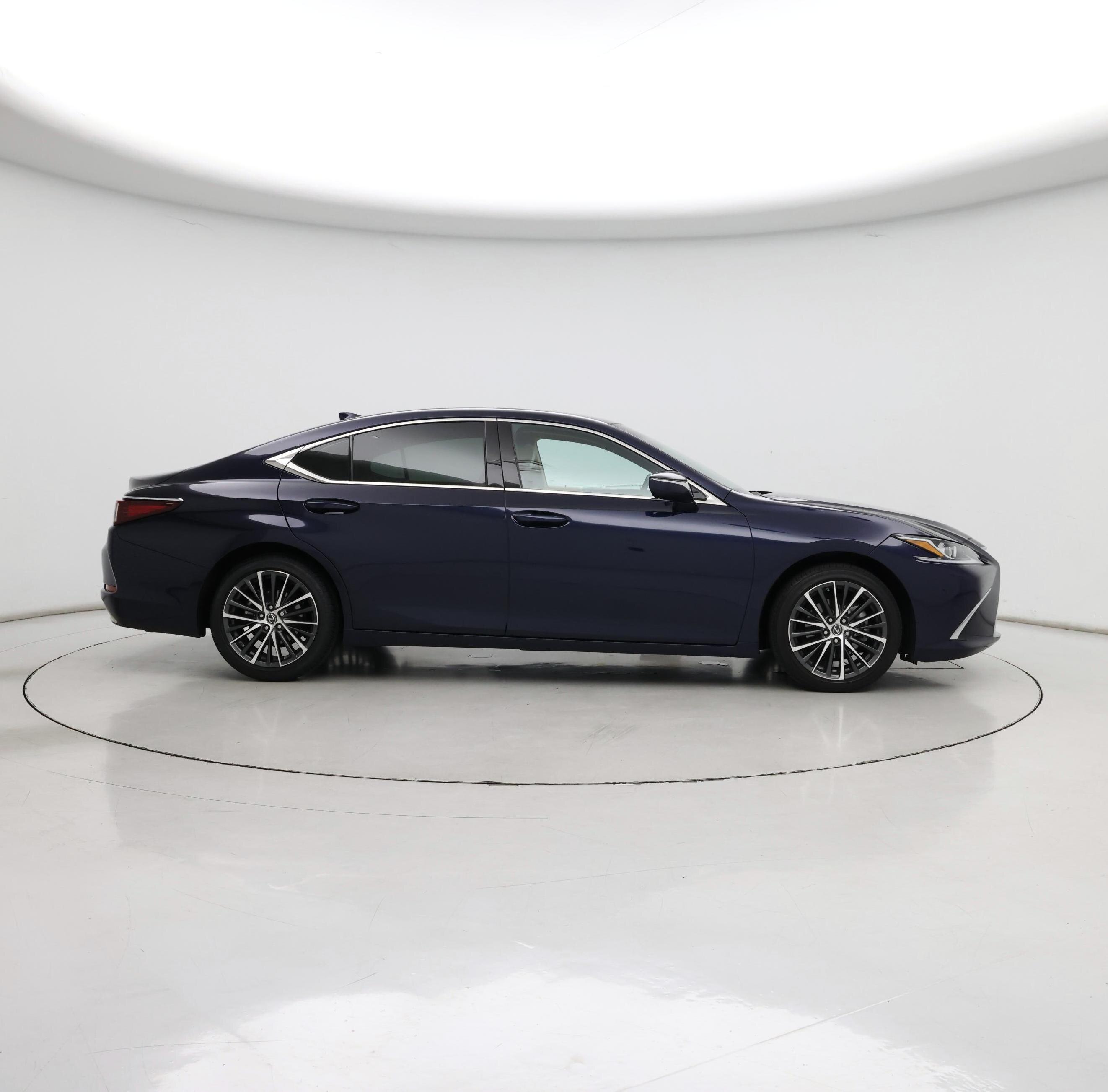 Thumbnail: 2022 Lexus ES - 7