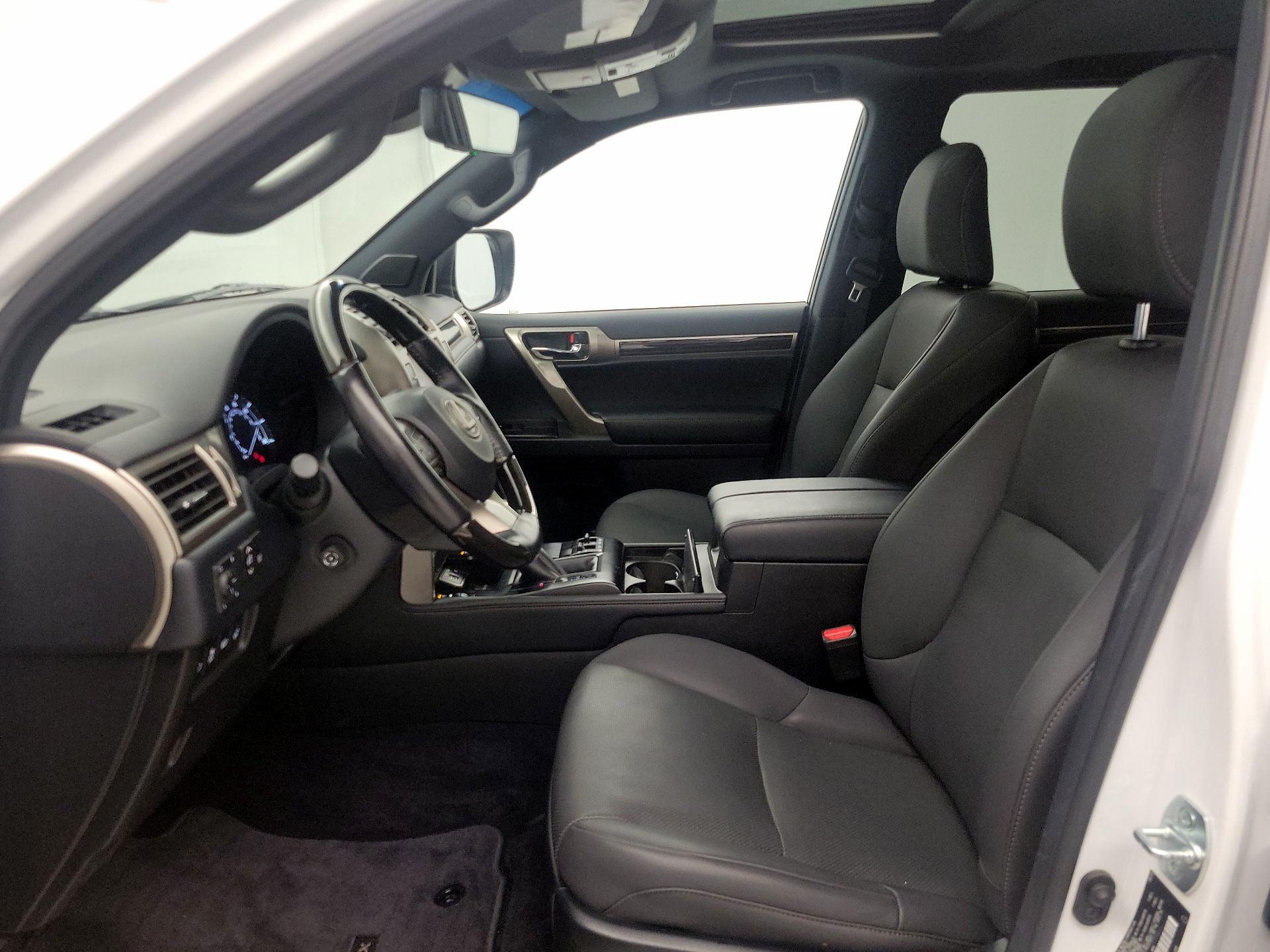 Thumbnail: 2021 Lexus GX - 11