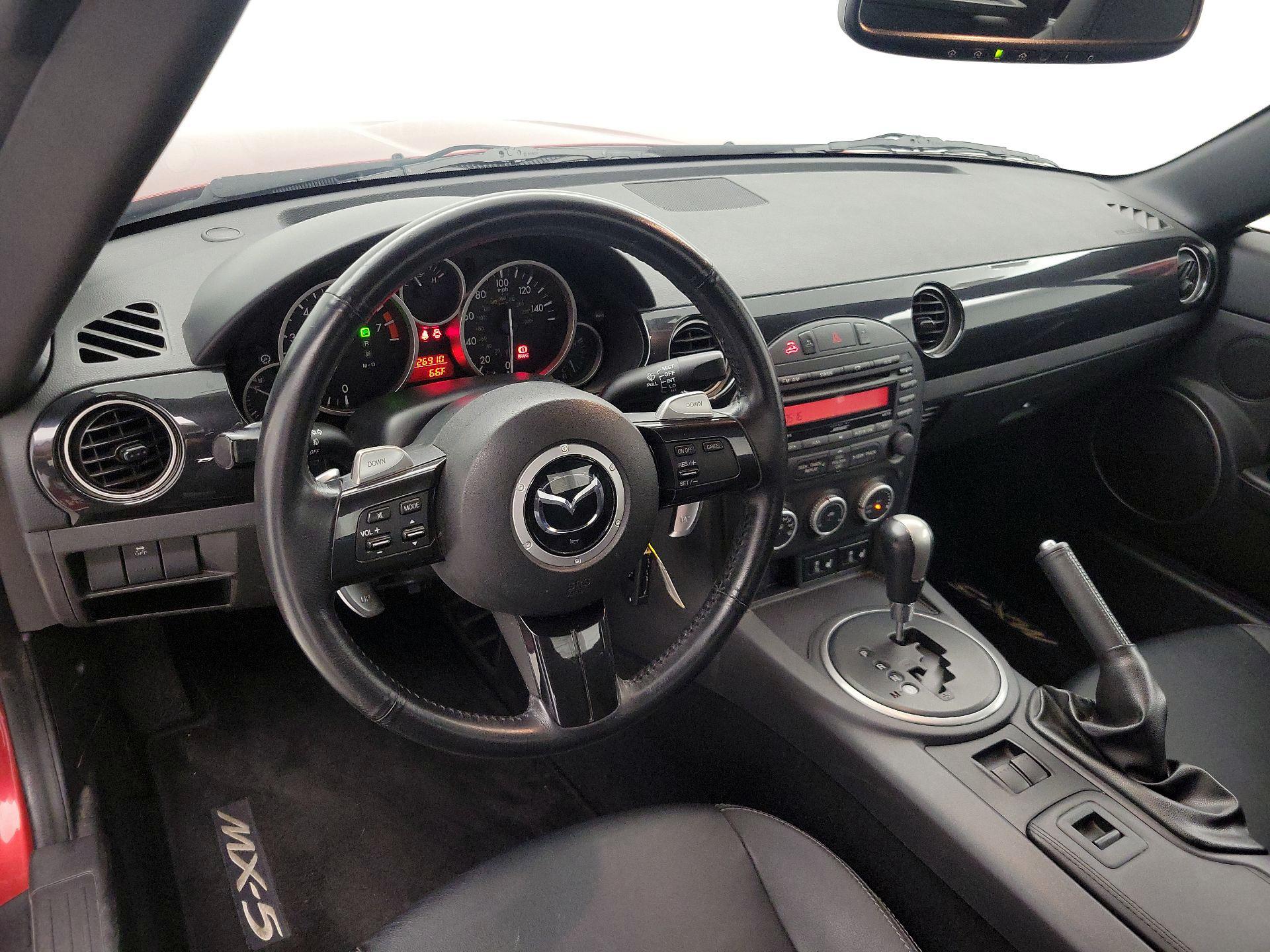 Thumbnail: 2015 Mazda MX-5 Miata - 9