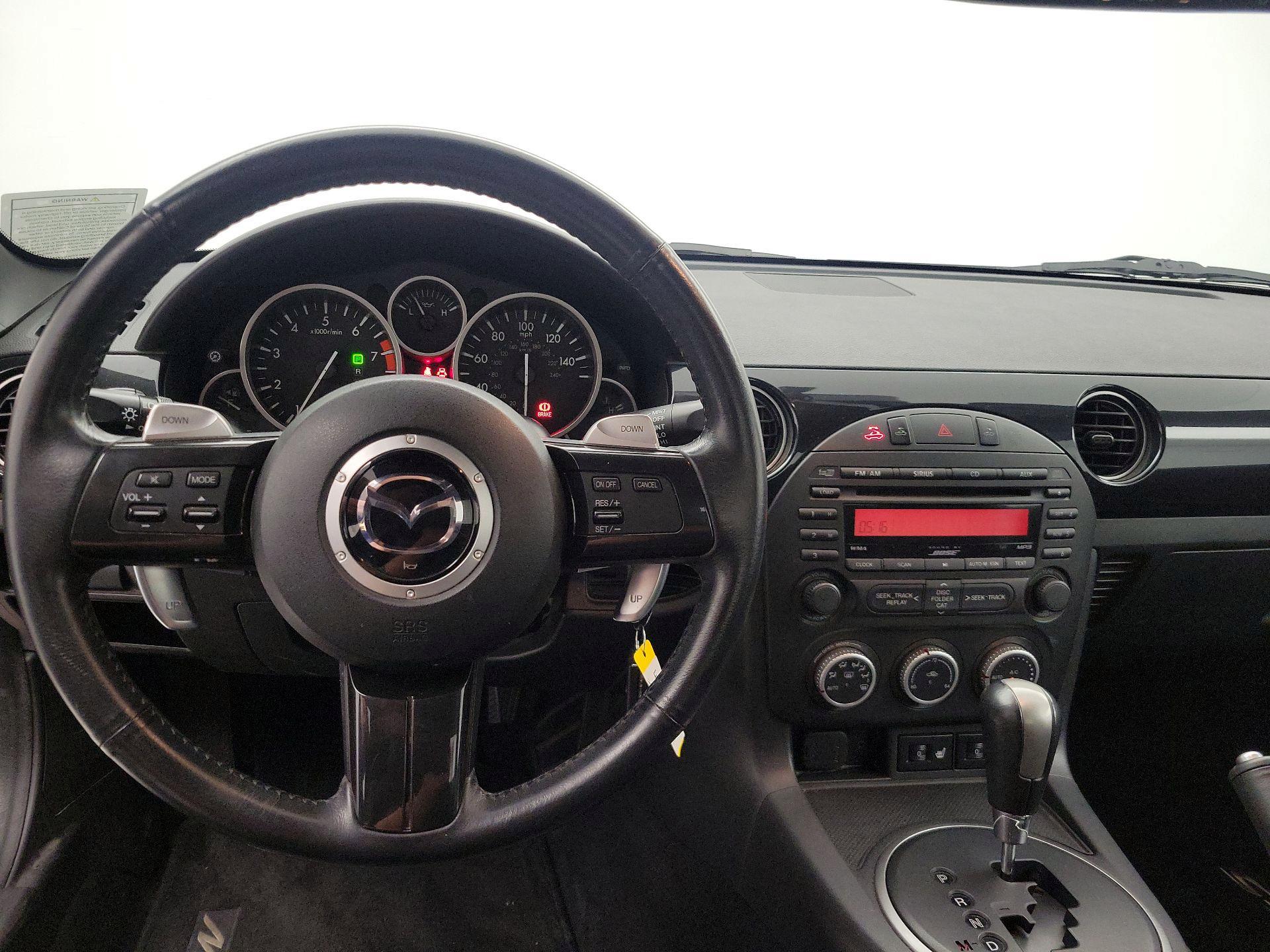Thumbnail: 2015 Mazda MX-5 Miata - 10