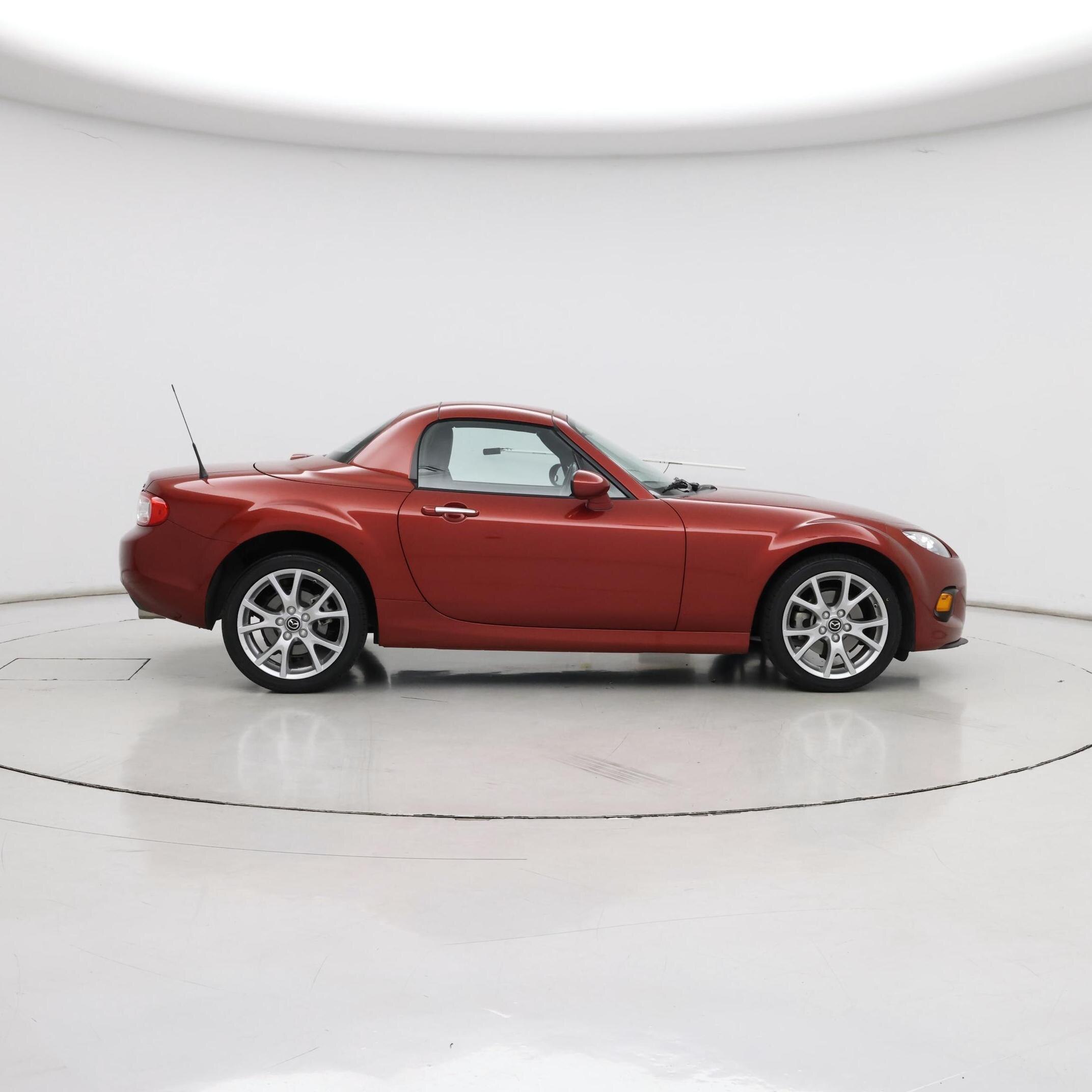 Thumbnail: 2015 Mazda MX-5 Miata - 7