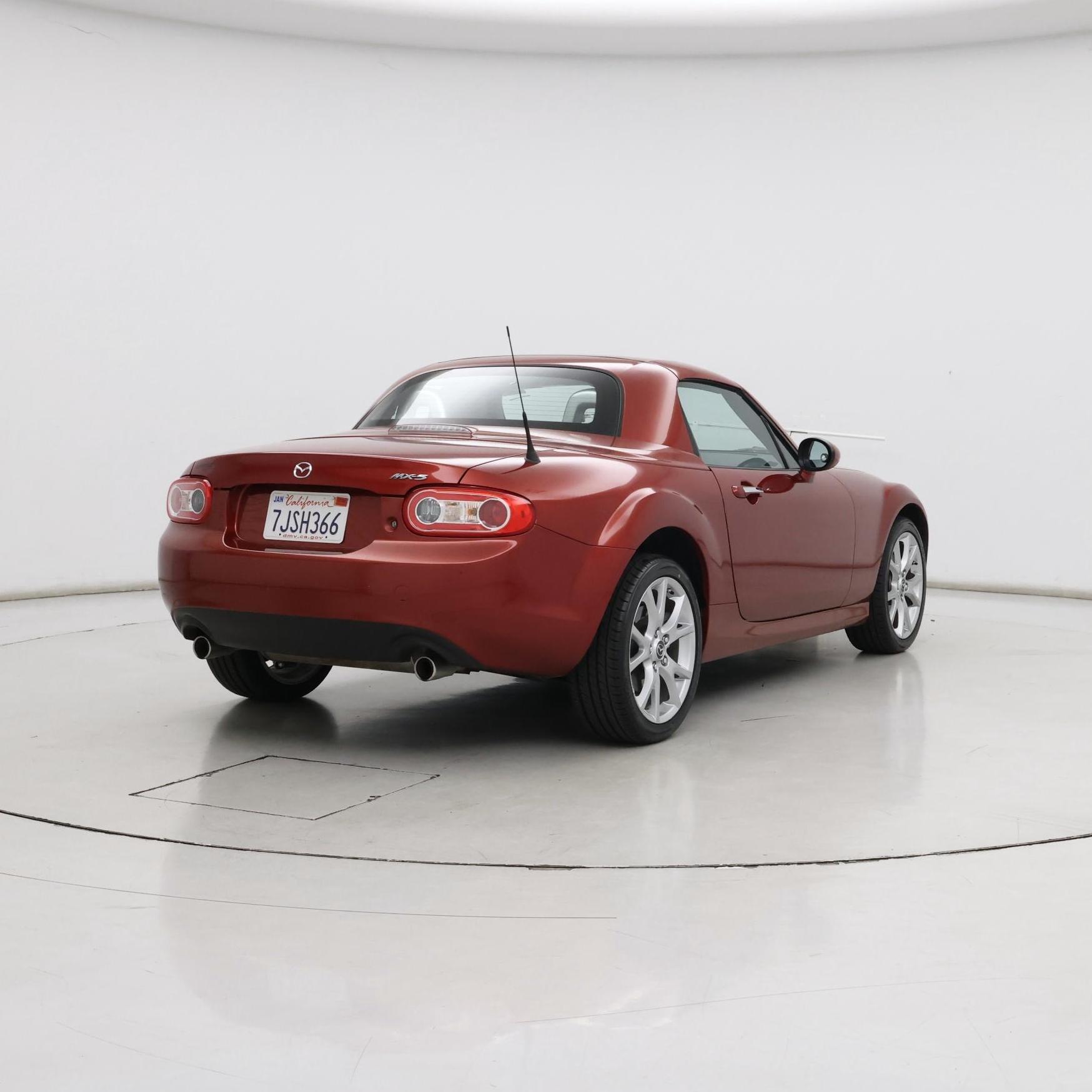 Thumbnail: 2015 Mazda MX-5 Miata - 8
