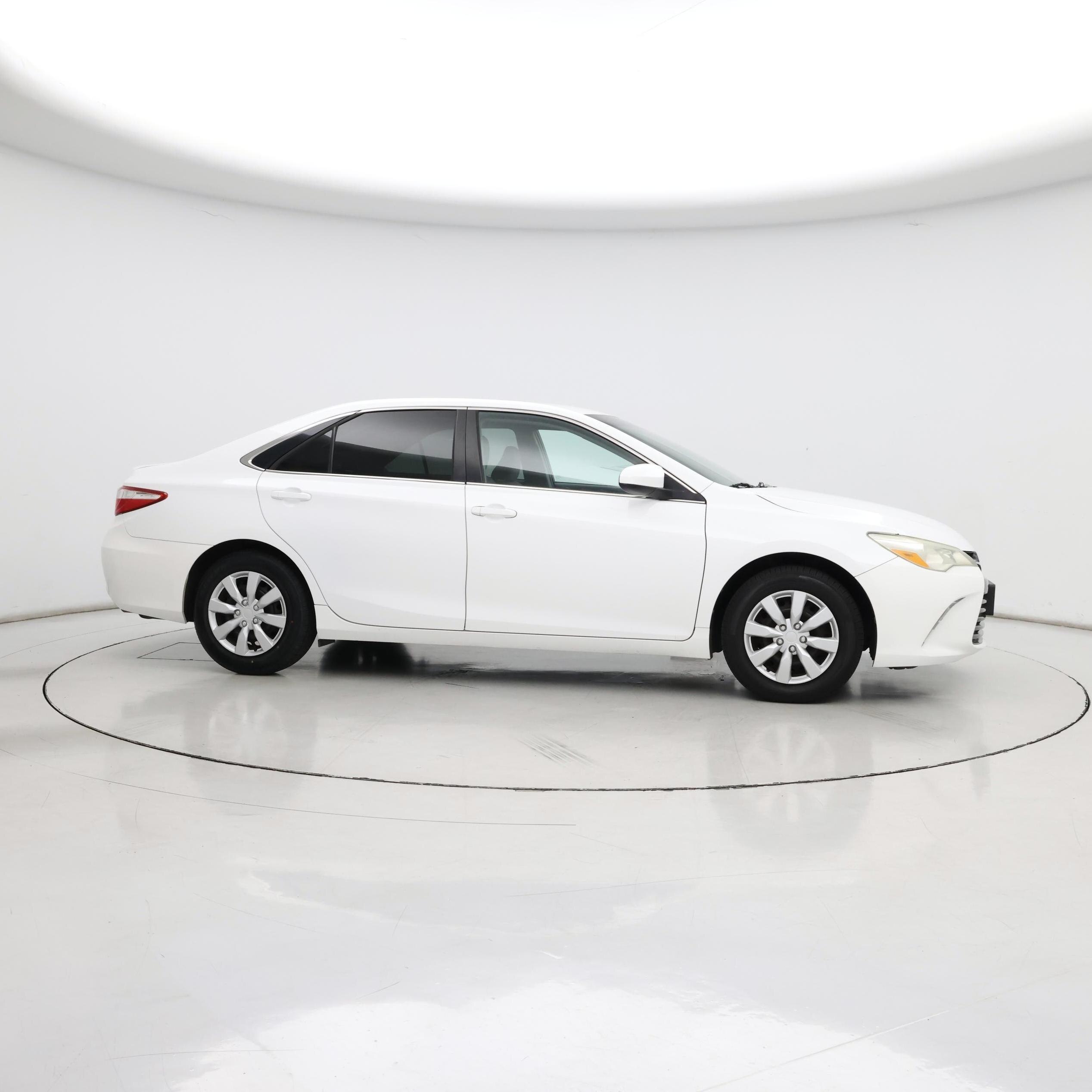 Thumbnail: 2016 Toyota Camry - 7
