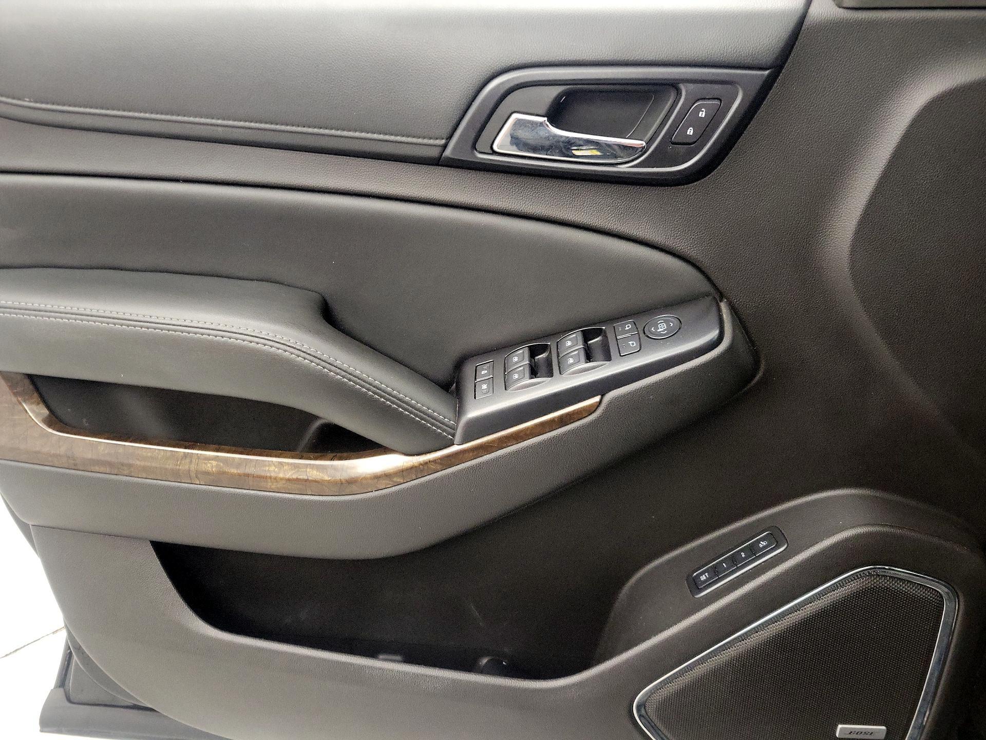 Thumbnail: 2015 Chevrolet Tahoe - 12