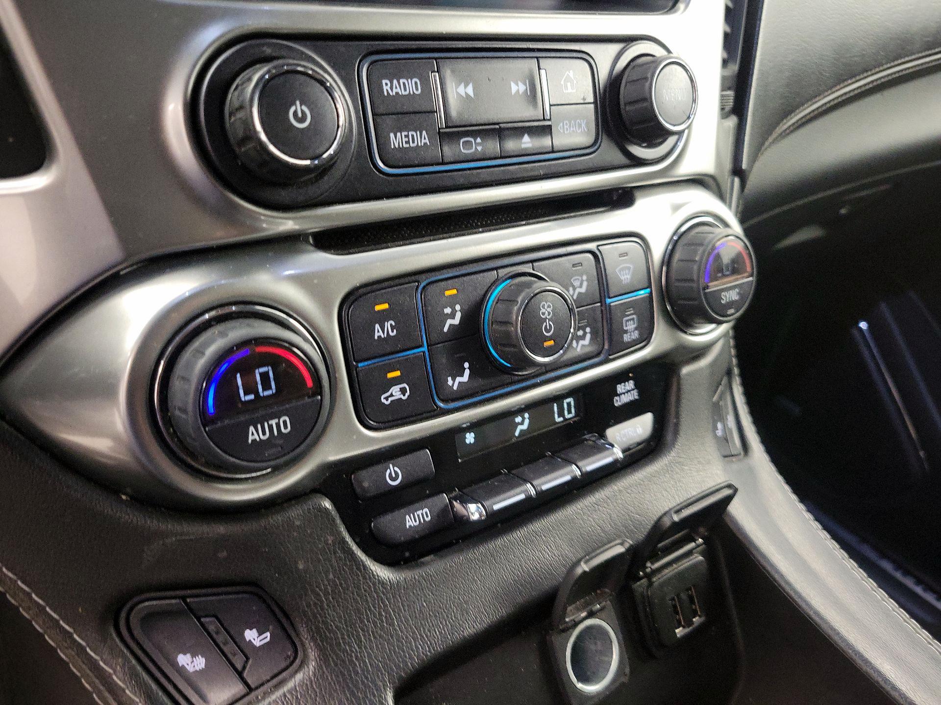 Thumbnail: 2015 Chevrolet Tahoe - 16