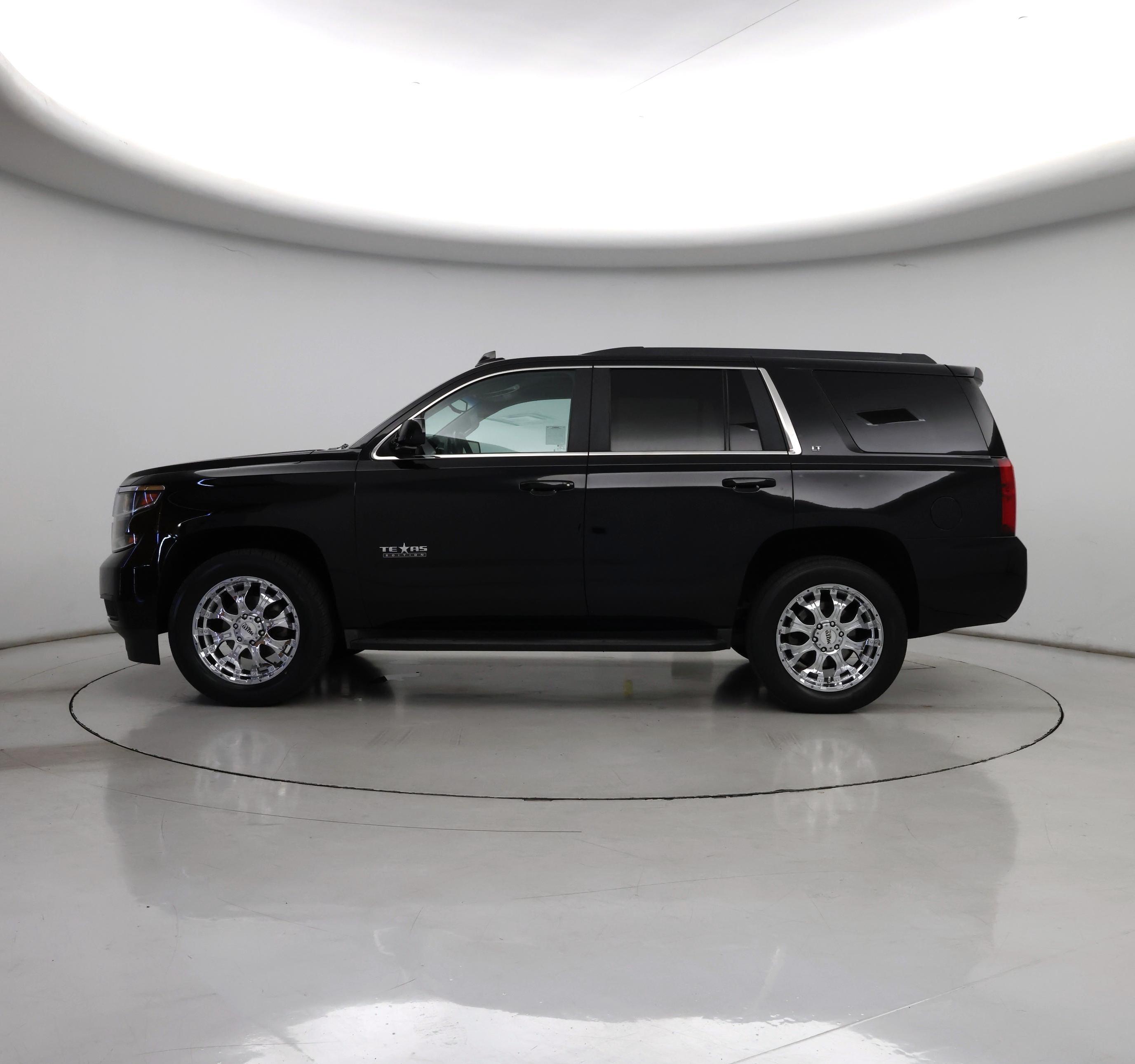 Thumbnail: 2015 Chevrolet Tahoe - 3