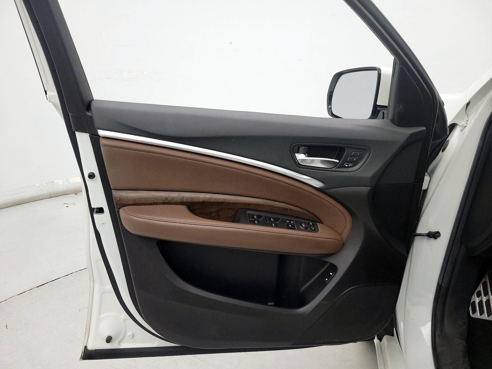 Thumbnail: 2019 Acura MDX - 12