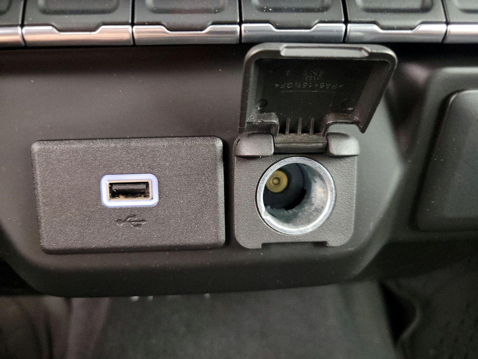 Thumbnail: 2020 Chevrolet Silverado 1500 - 18