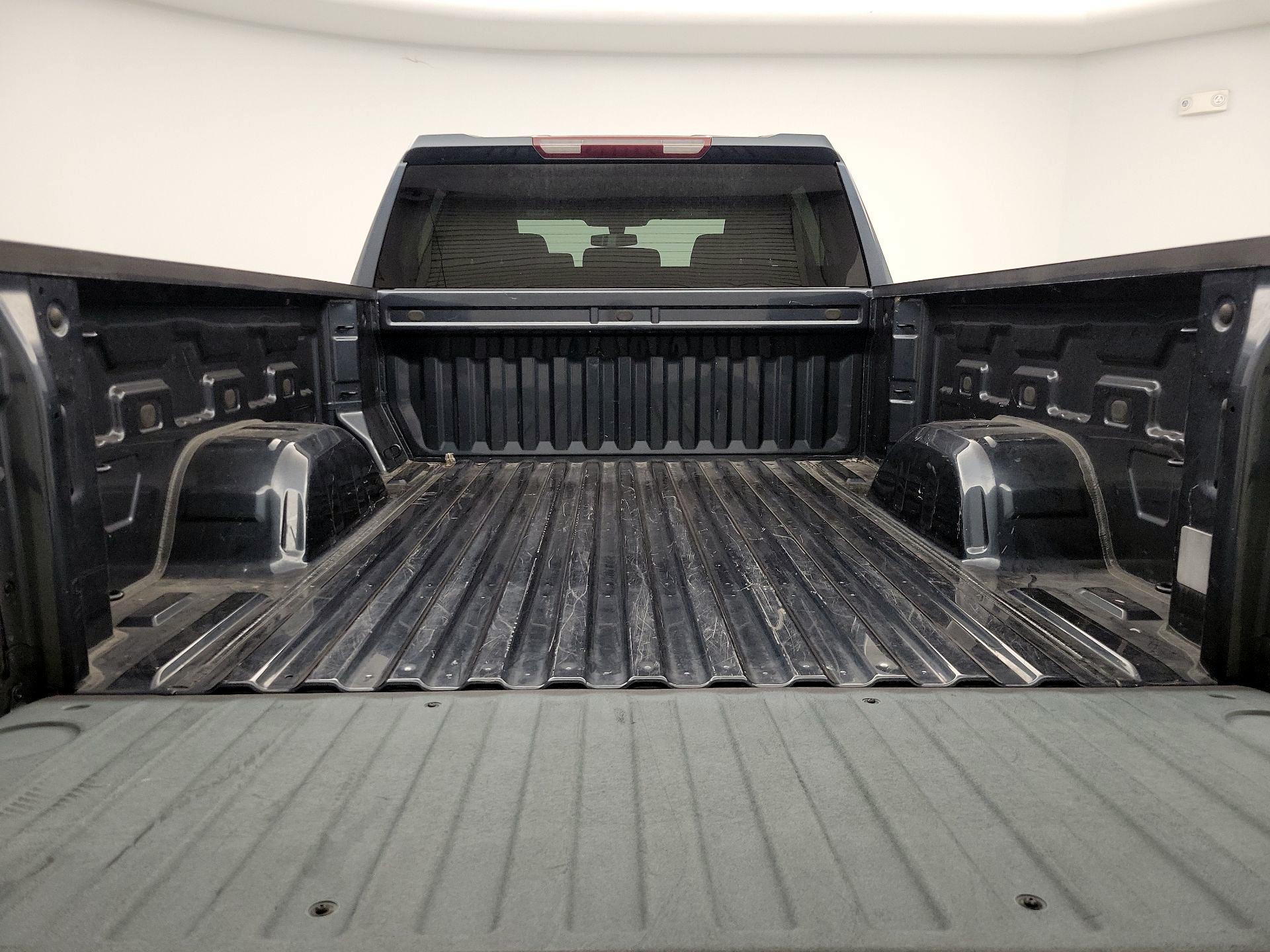 Thumbnail: 2020 Chevrolet Silverado 1500 - 20
