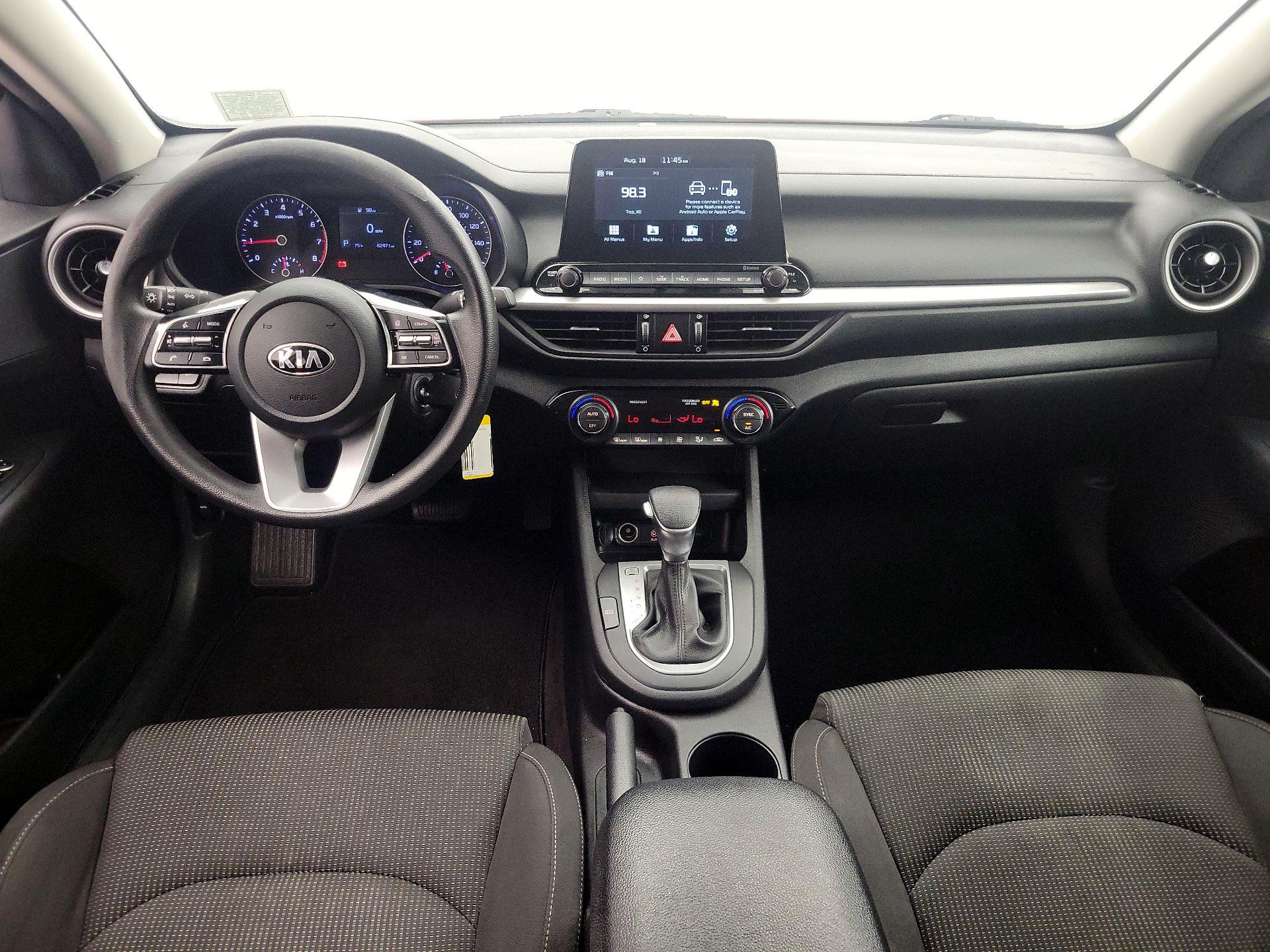 Thumbnail: 2019 Kia Forte - 9