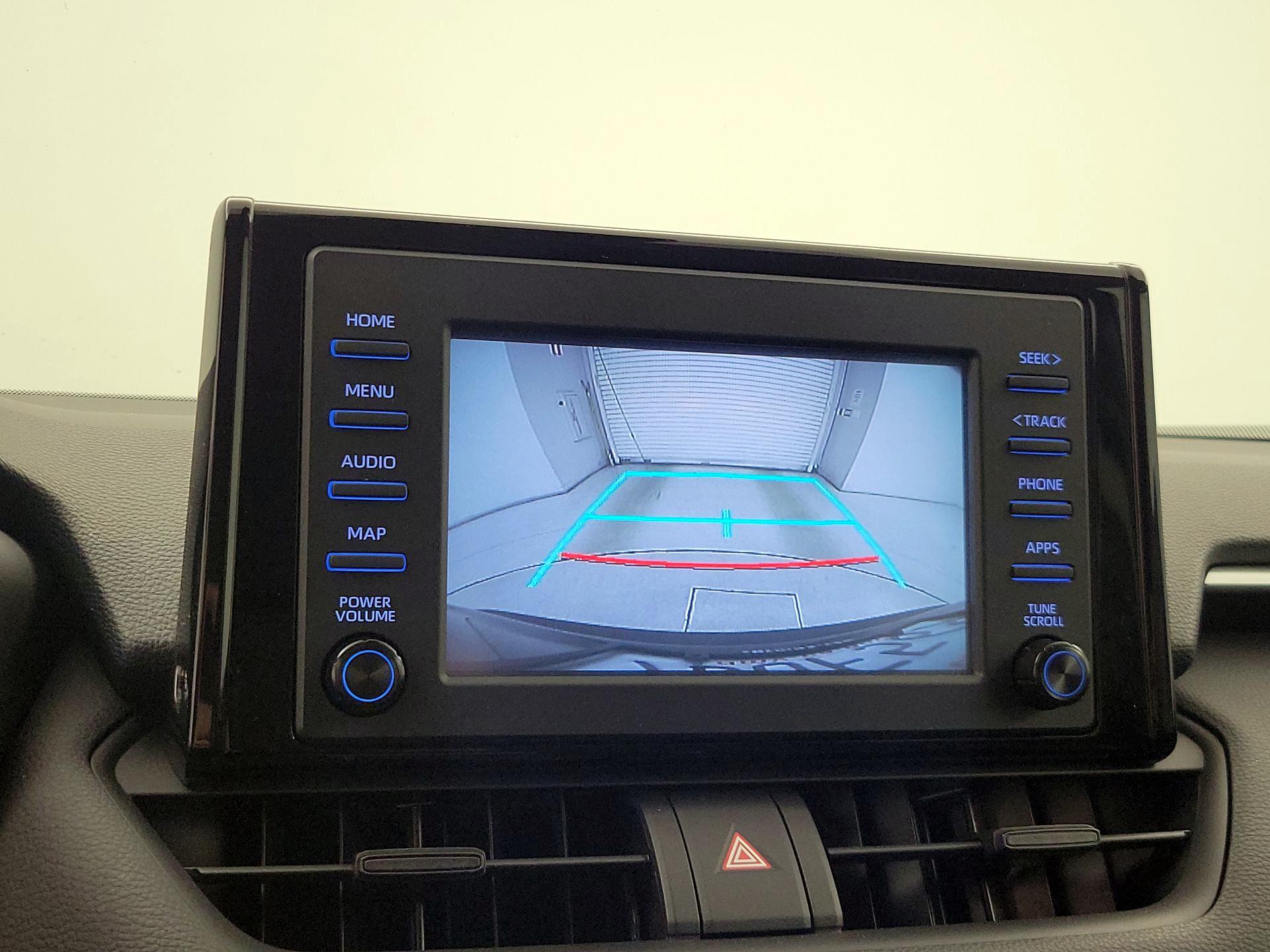 Thumbnail: 2019 Toyota RAV4 - 14