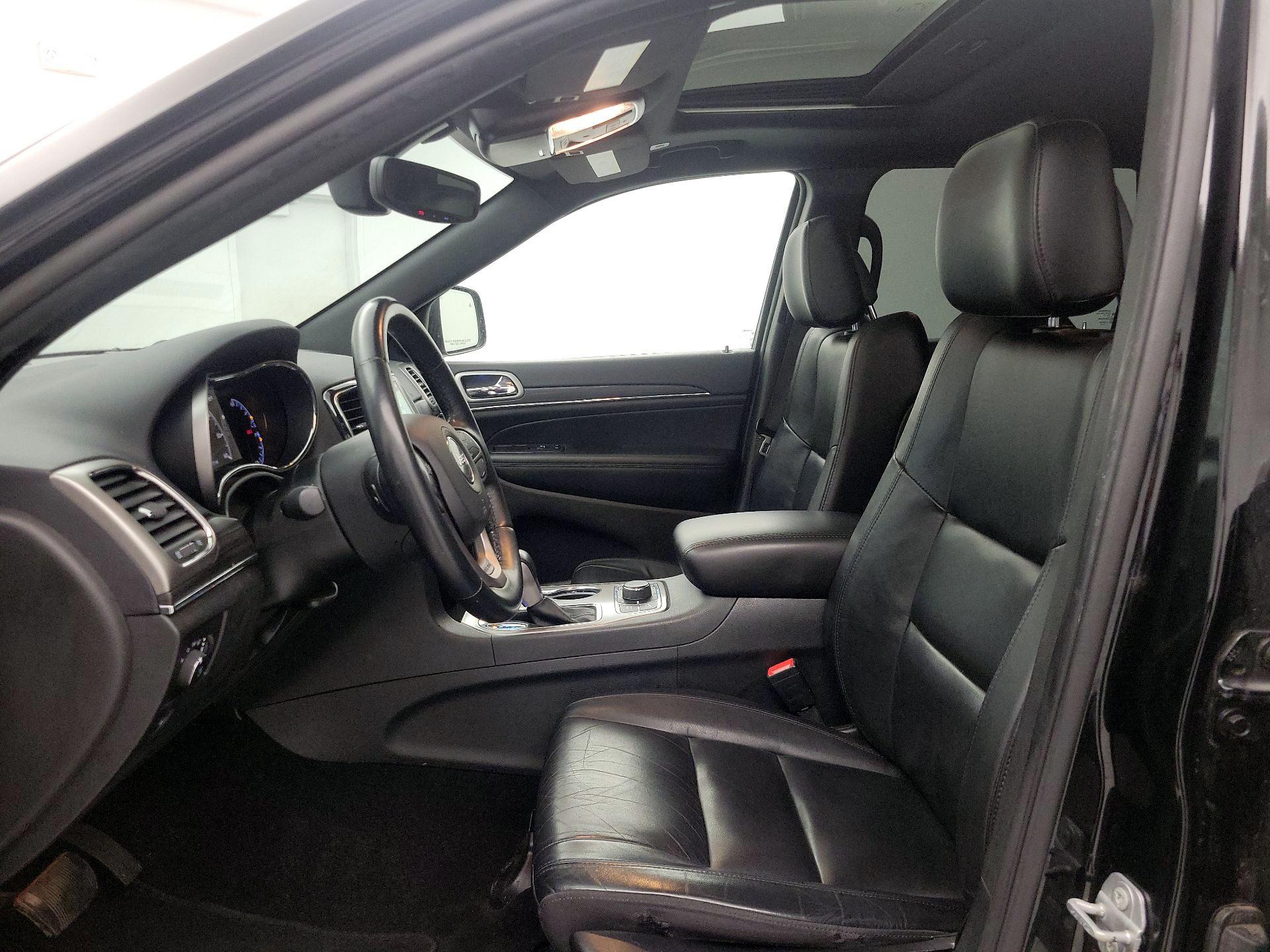 Thumbnail: 2021 Jeep Grand Cherokee - 11