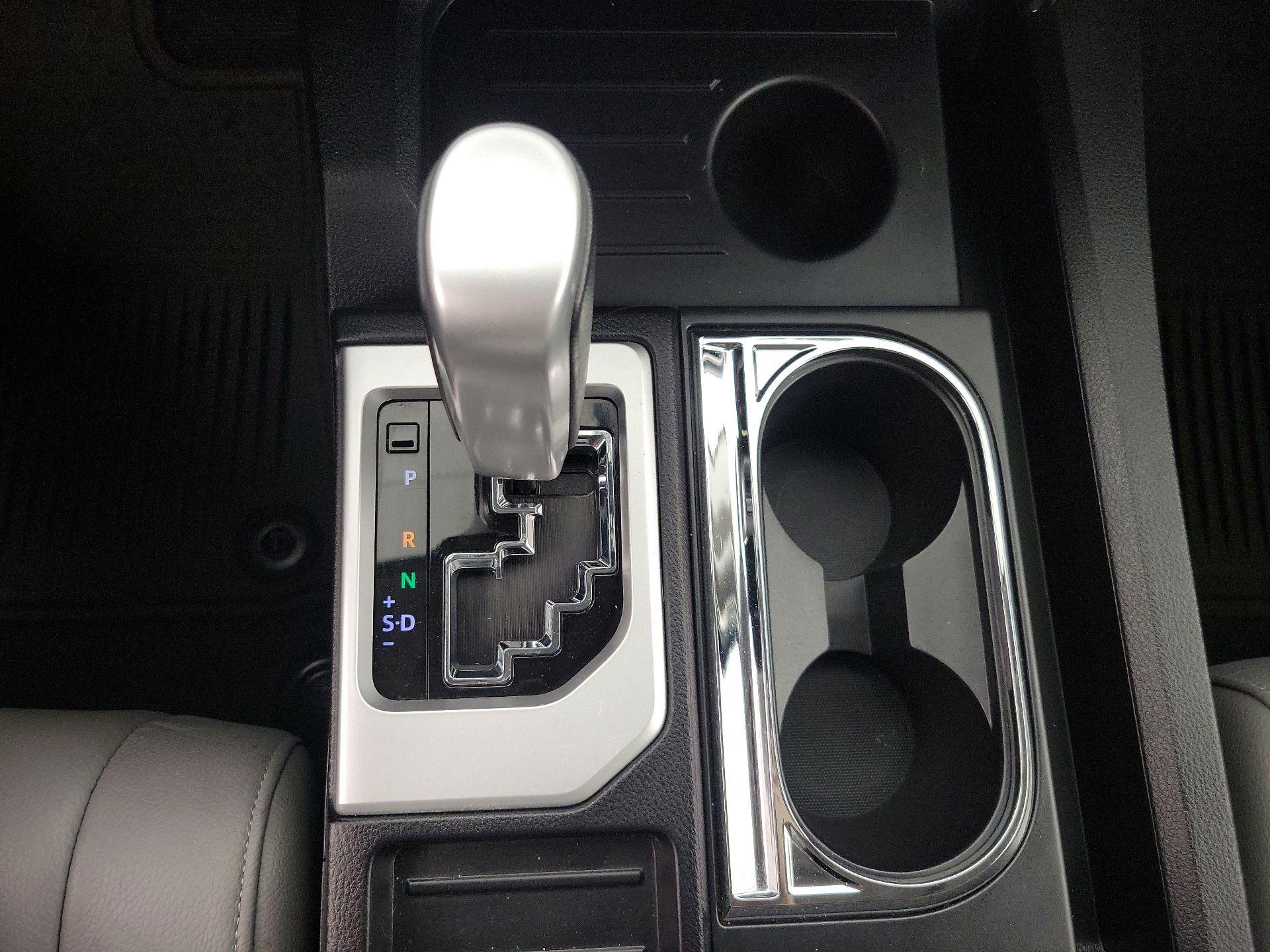 Thumbnail: 2016 Toyota Tundra - 18