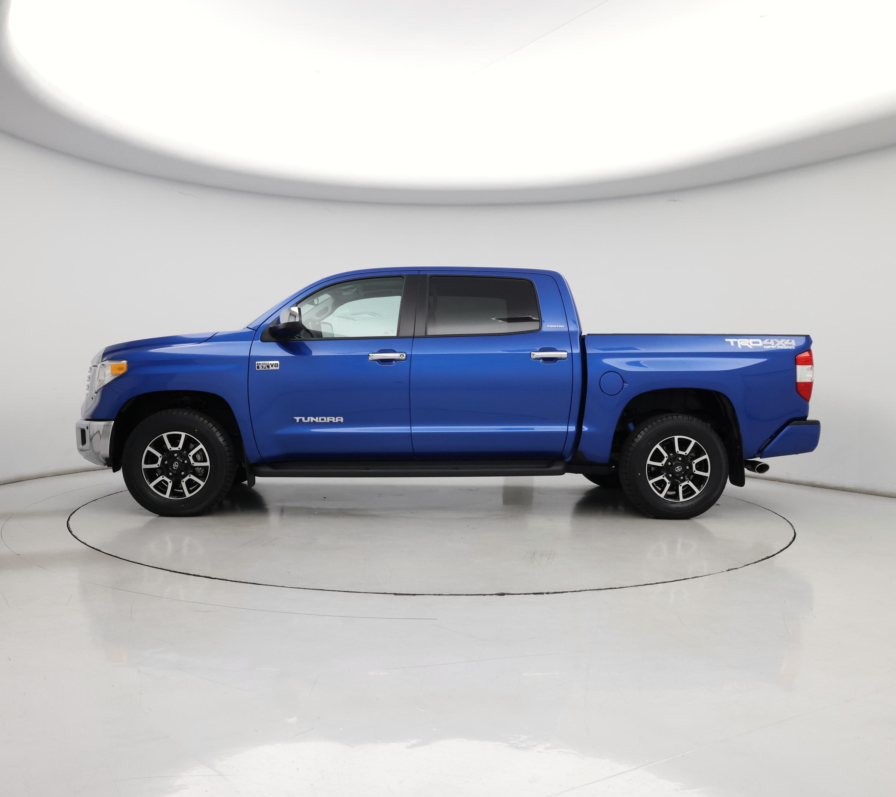 Thumbnail: 2016 Toyota Tundra - 3