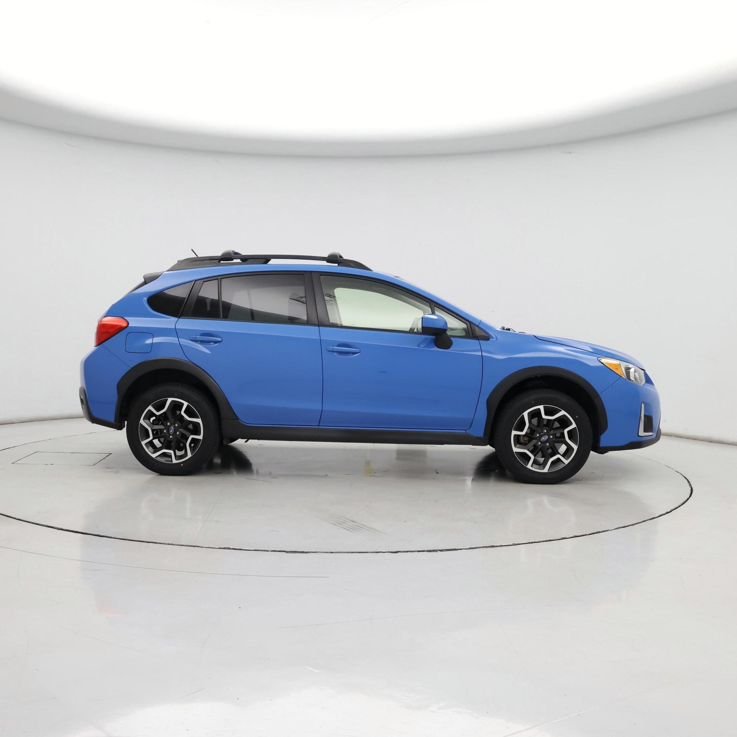 Thumbnail: 2017 Subaru Crosstrek - 7