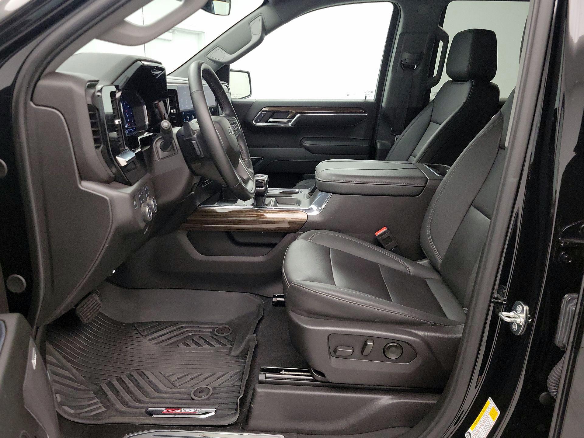 Thumbnail: 2024 Chevrolet Silverado 1500 - 11