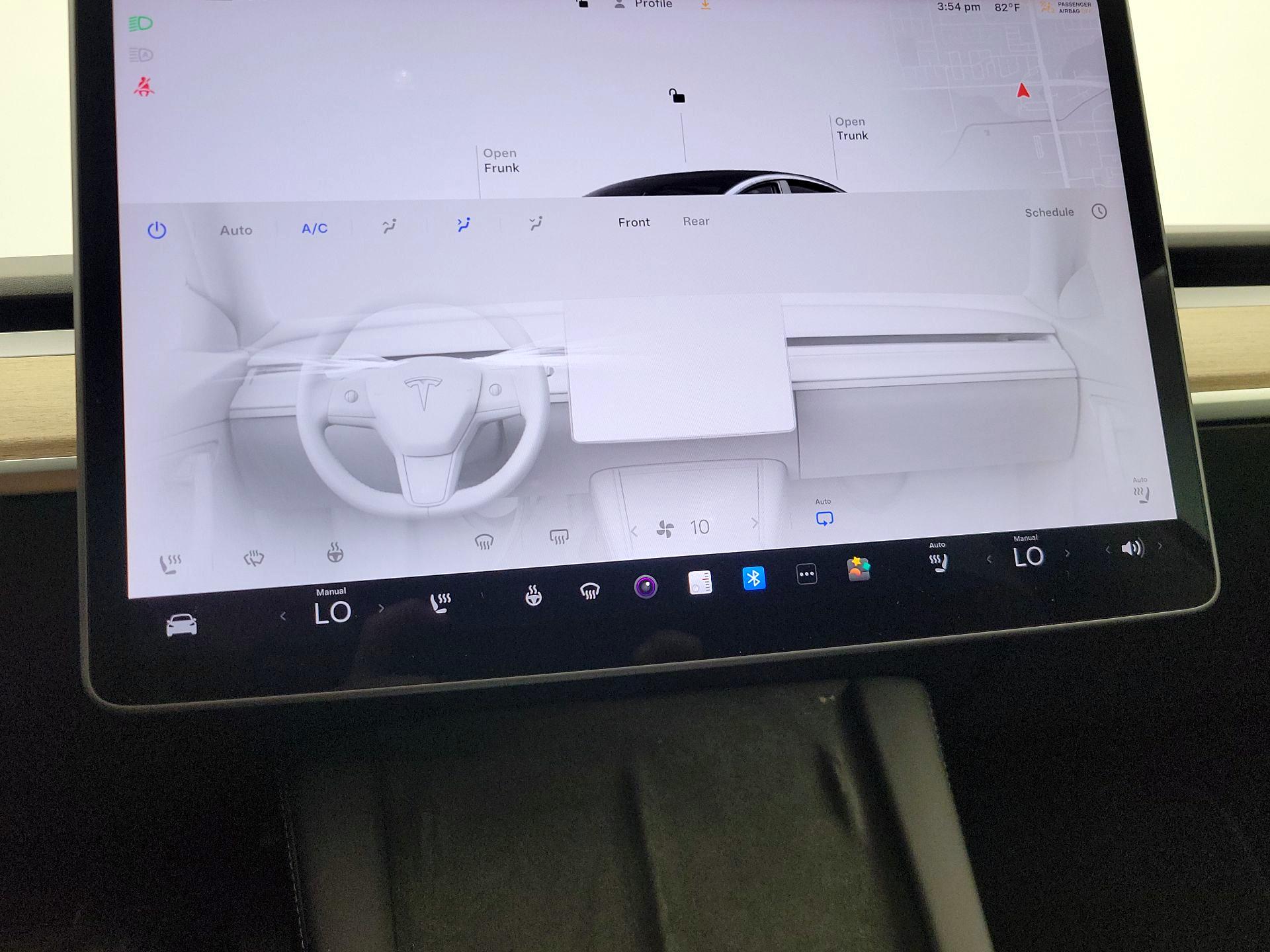Thumbnail: 2022 Tesla Model 3 - 16