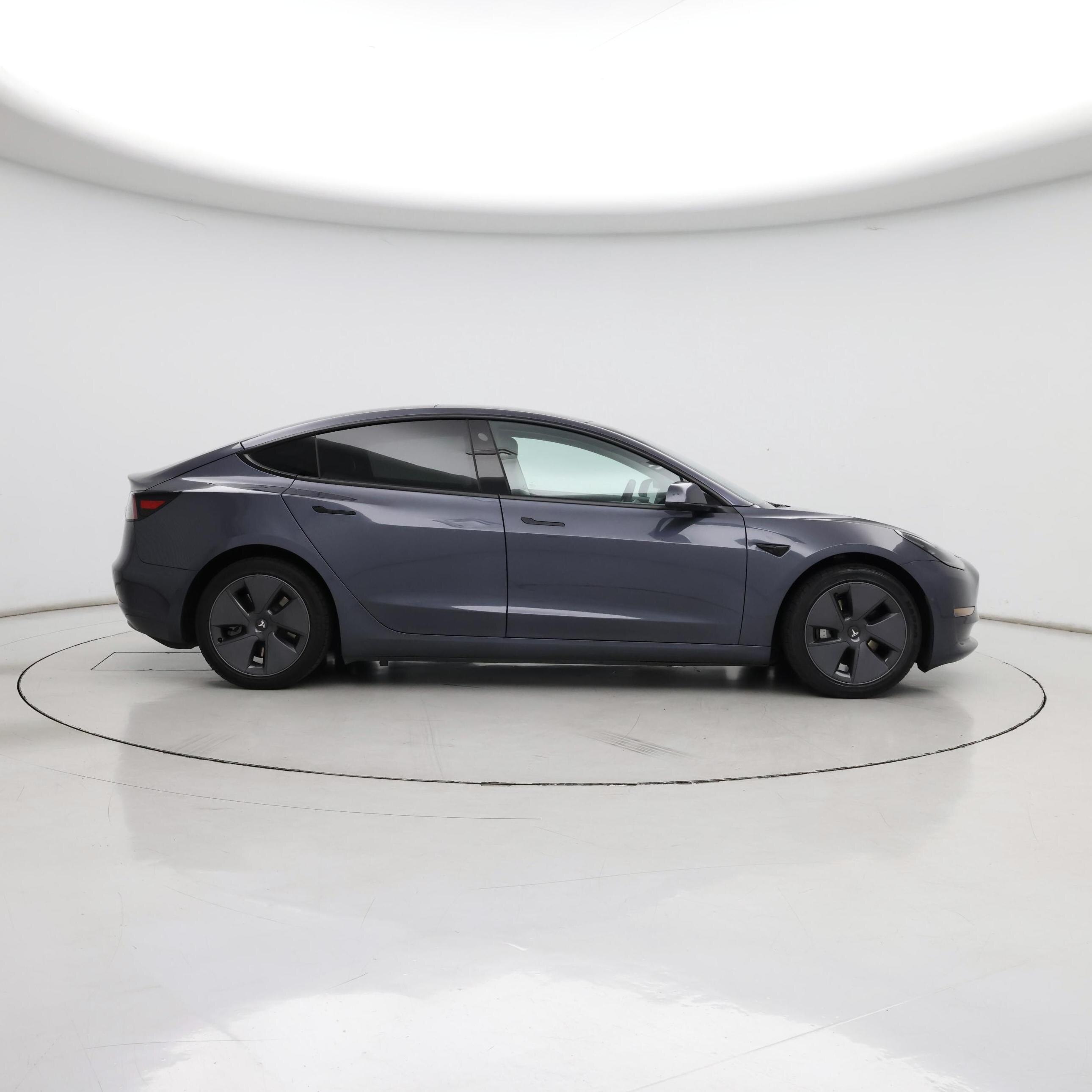 Thumbnail: 2022 Tesla Model 3 - 7