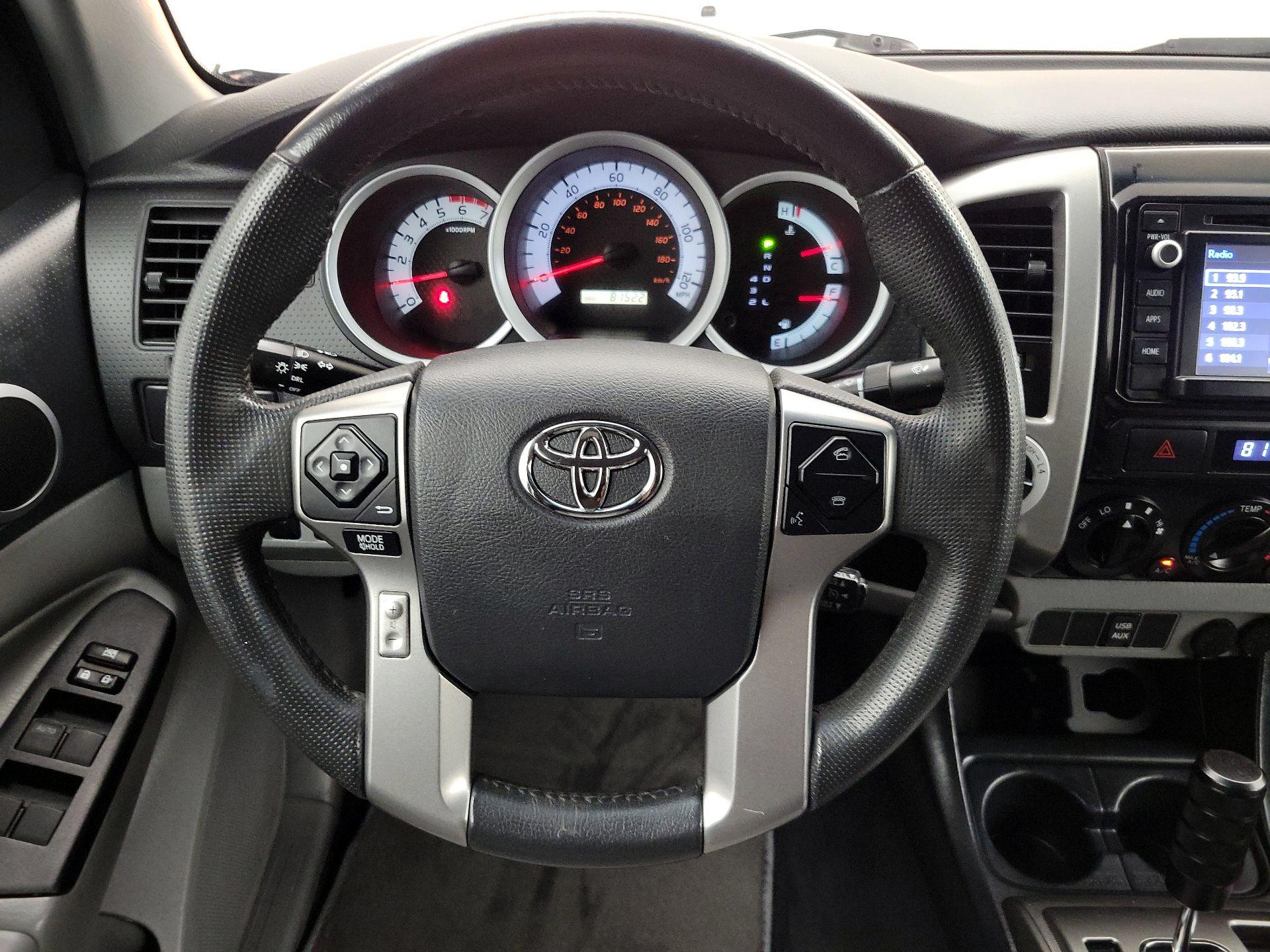 Thumbnail: 2014 Toyota Tacoma - 10