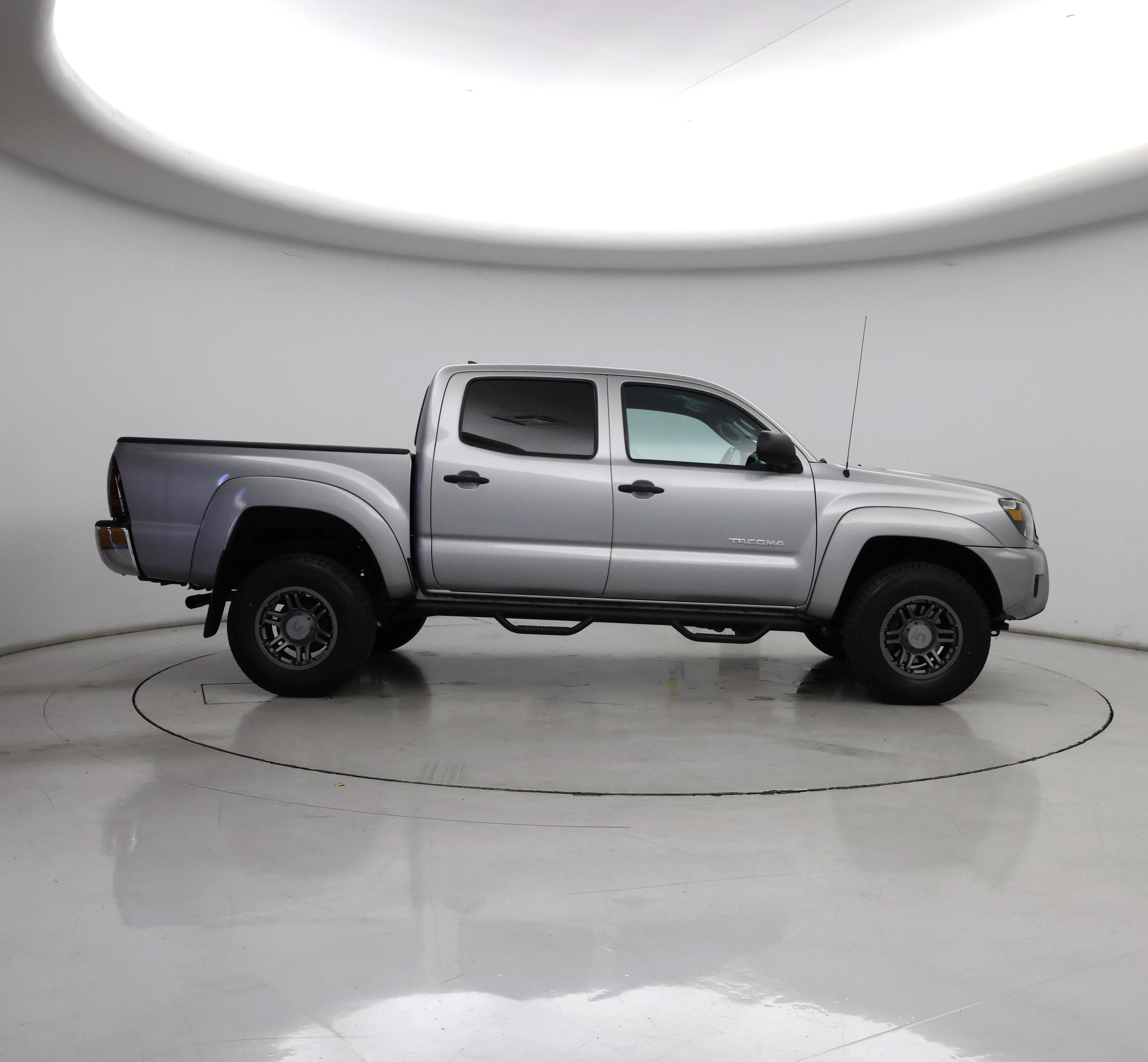 Thumbnail: 2014 Toyota Tacoma - 7