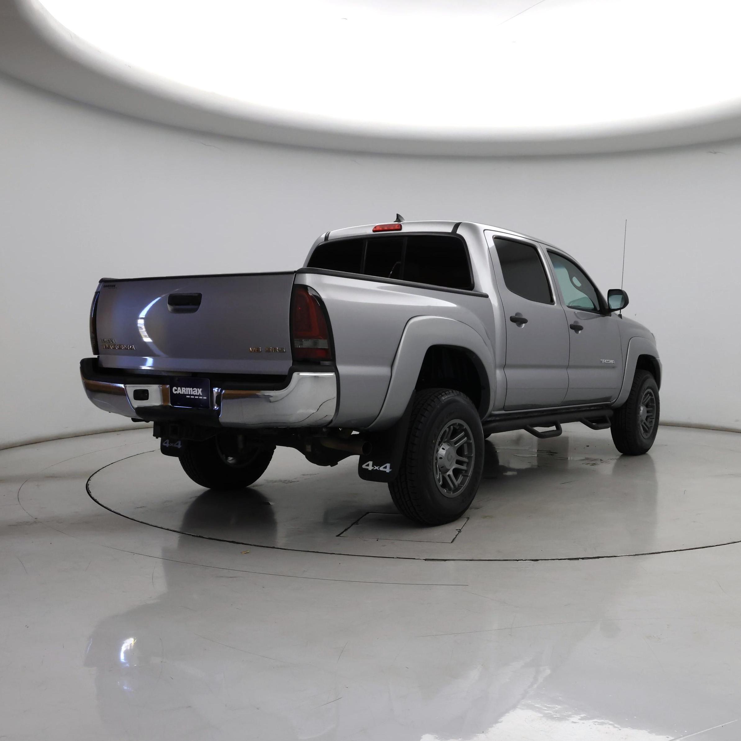 Thumbnail: 2014 Toyota Tacoma - 8
