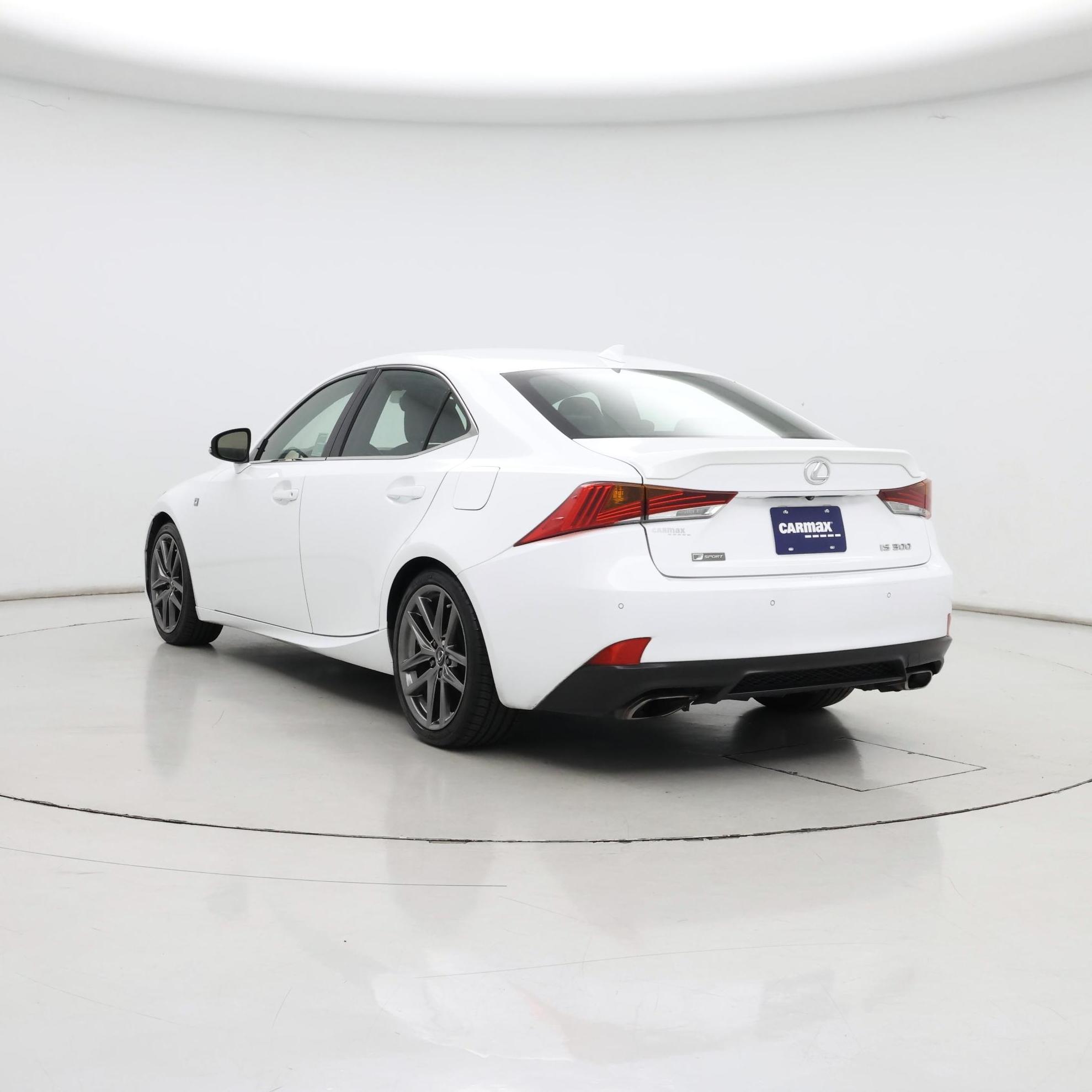 Thumbnail: 2019 Lexus IS - 2