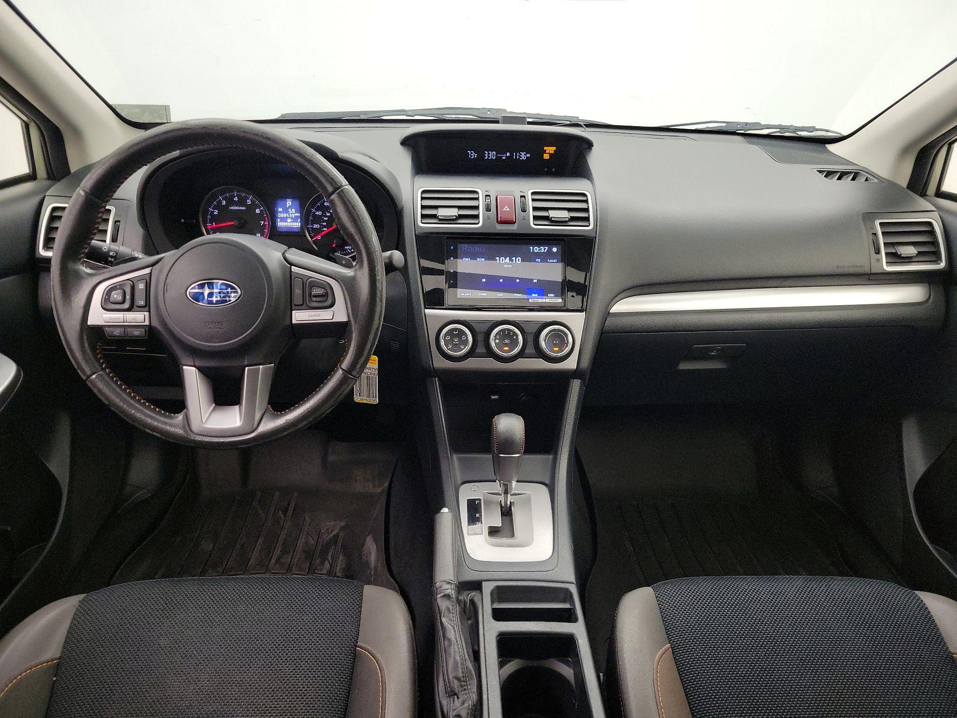 Thumbnail: 2017 Subaru Crosstrek - 9
