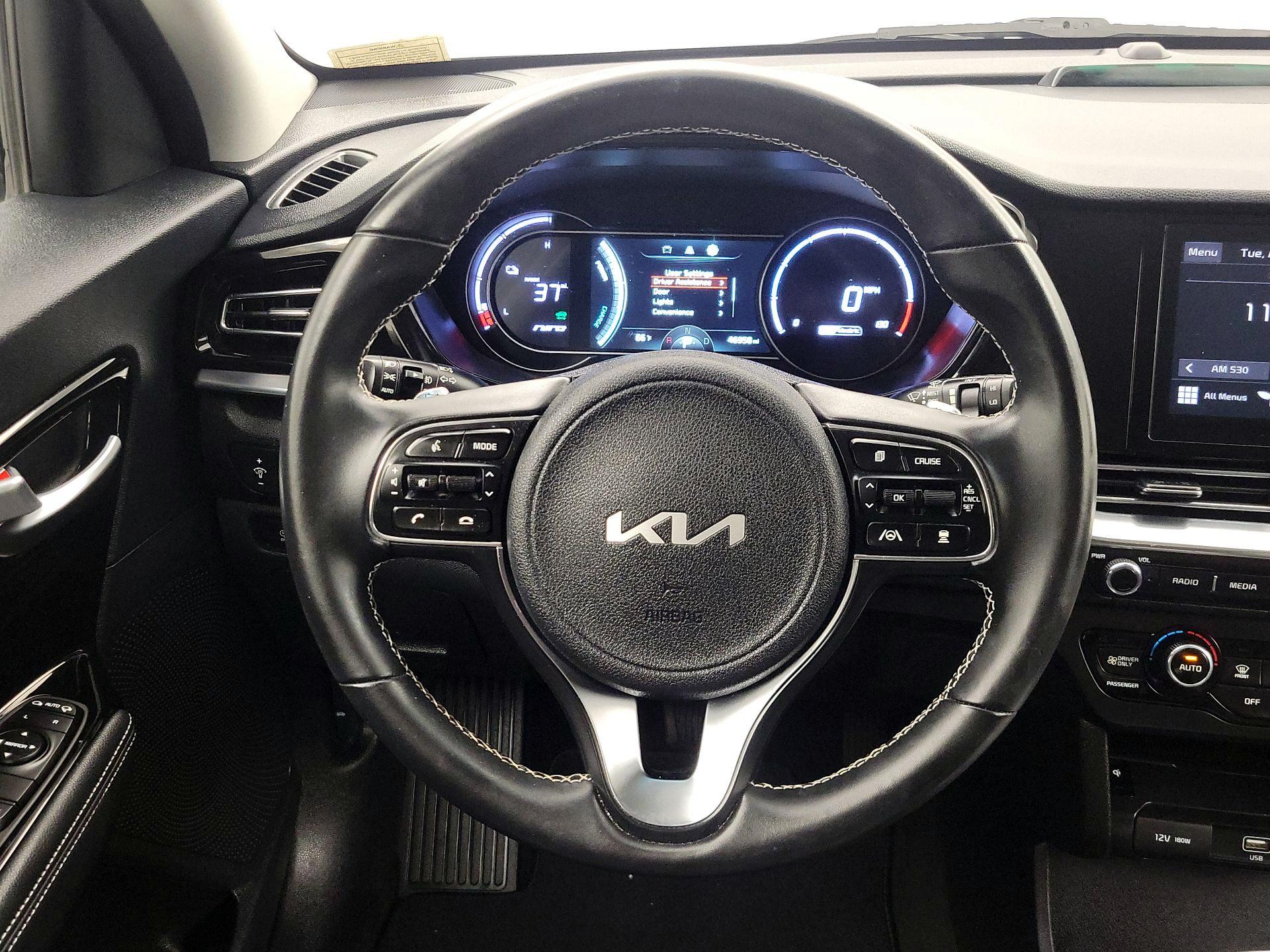 Thumbnail: 2022 Kia Niro - 10