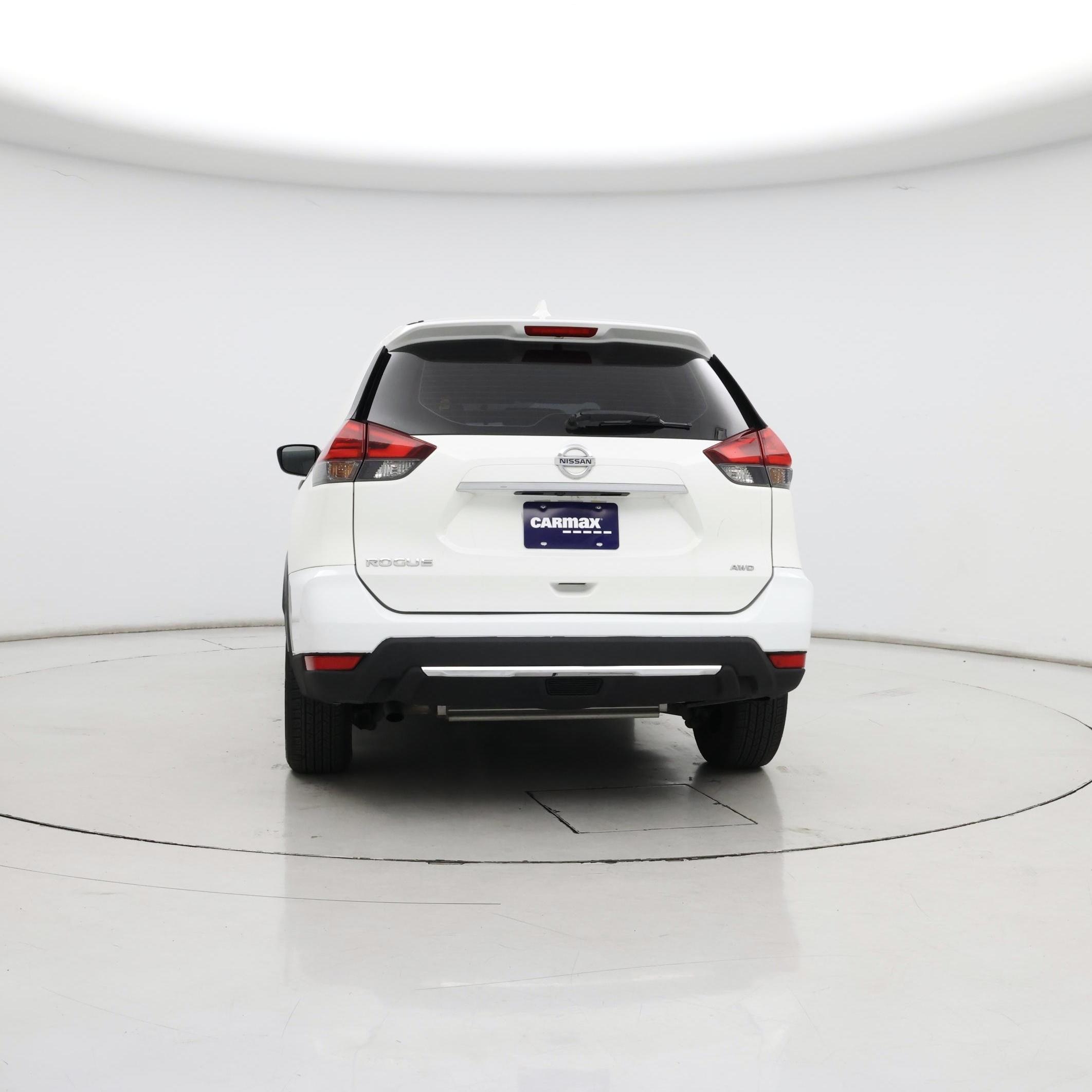 Thumbnail: 2017 Nissan Rogue - 6