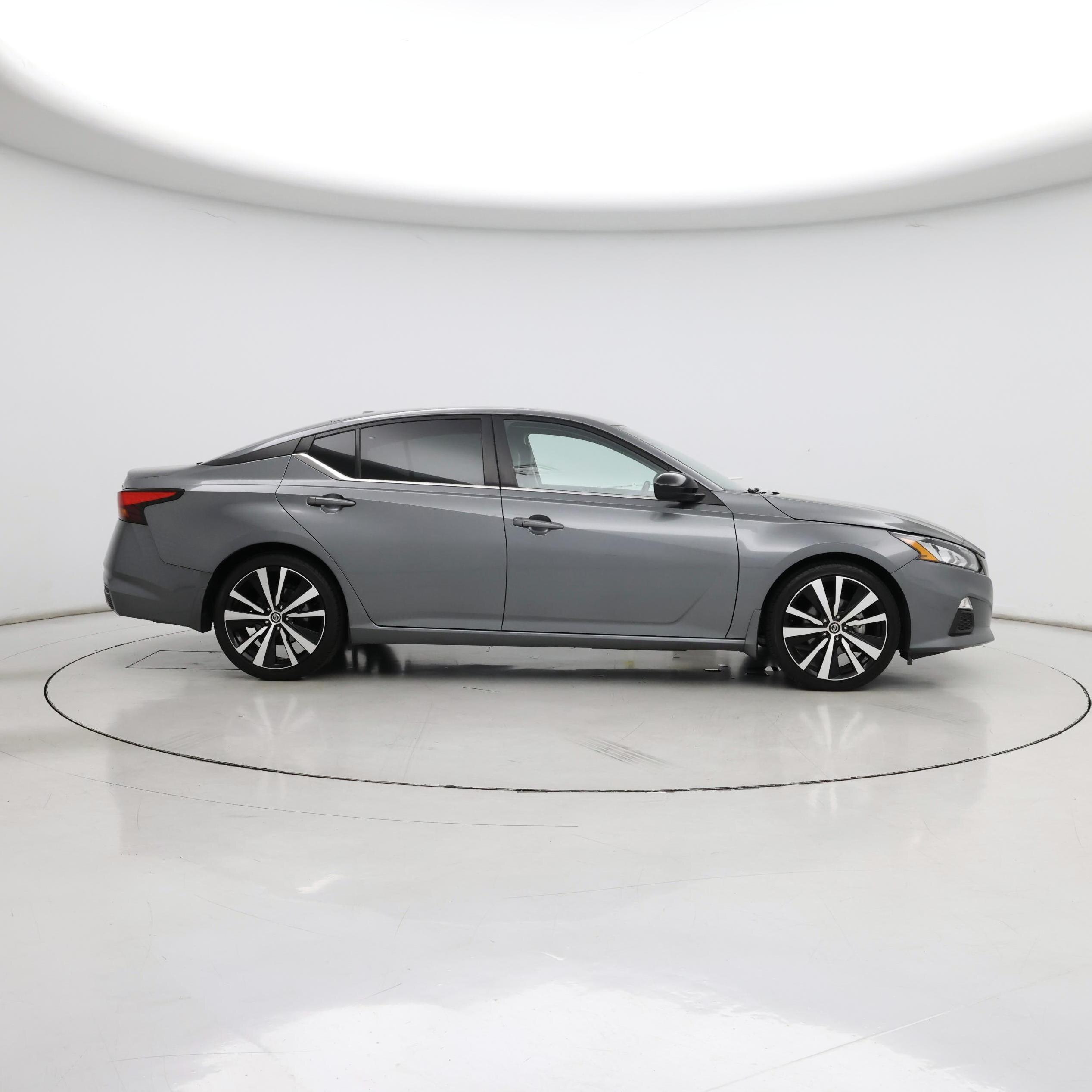 Thumbnail: 2022 Nissan Altima - 7
