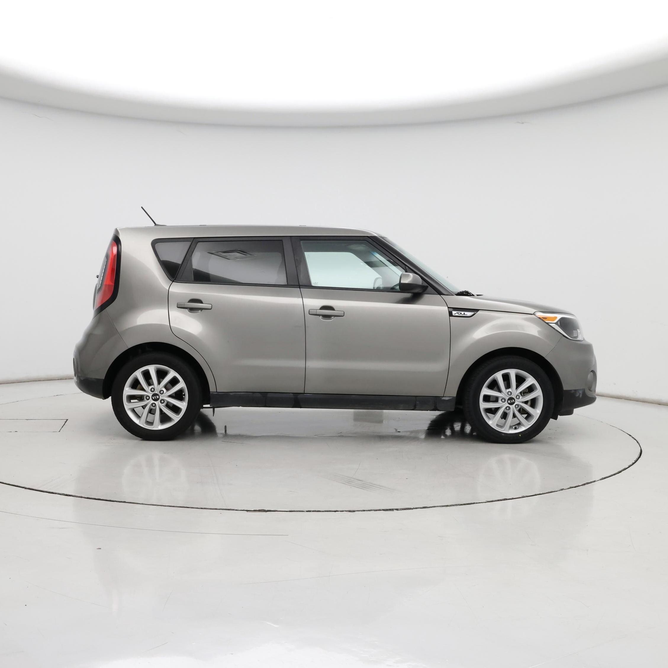 Thumbnail: 2018 Kia Soul - 7