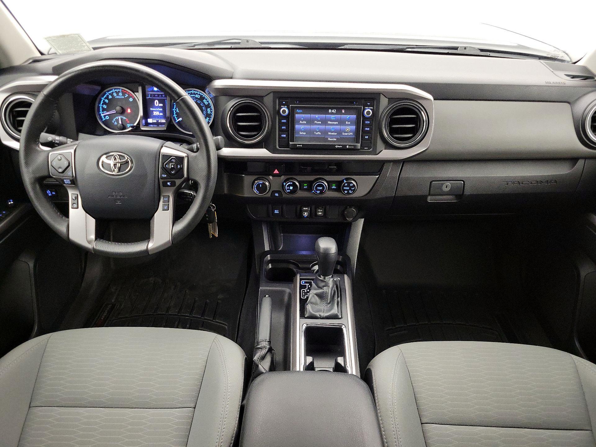 Thumbnail: 2018 Toyota Tacoma - 9