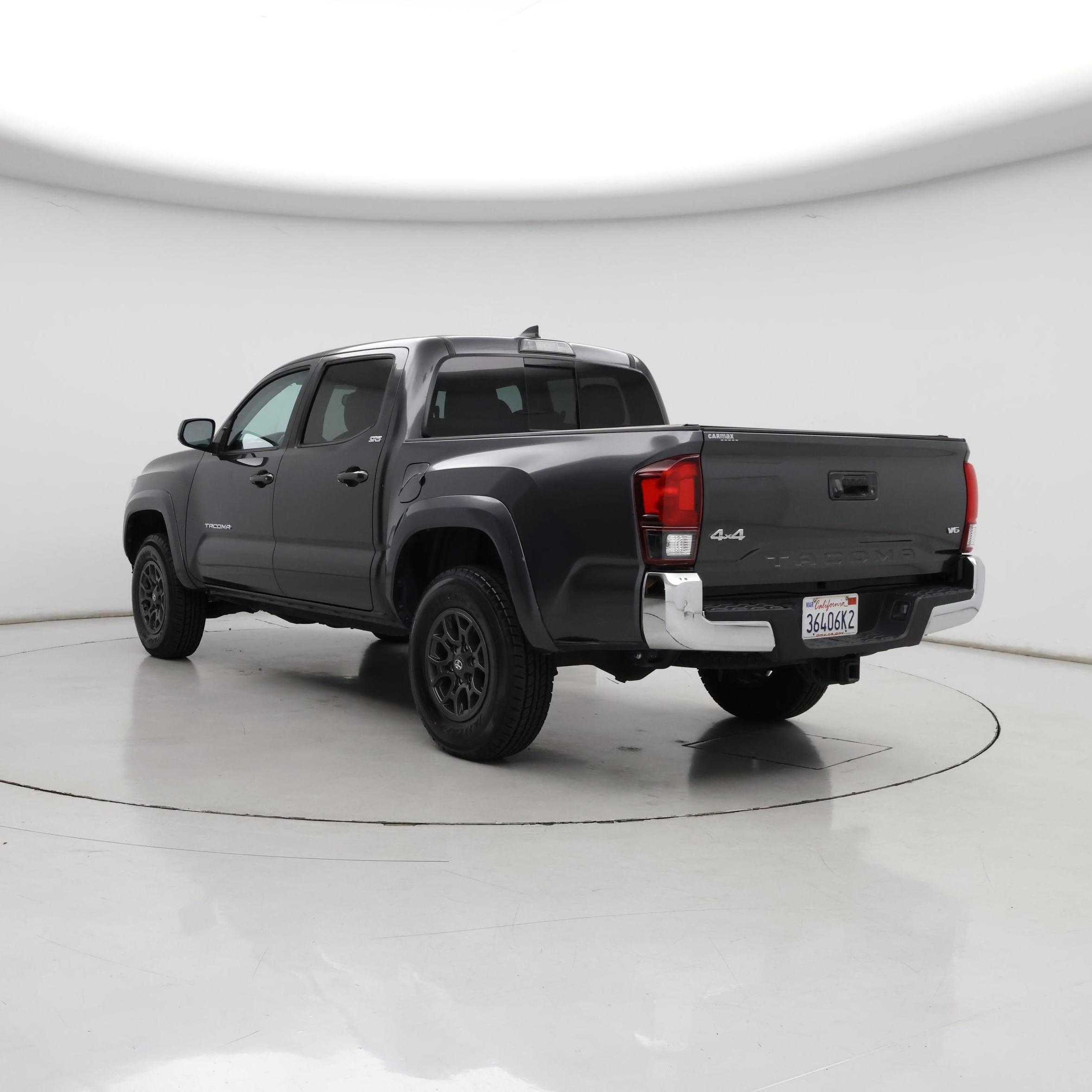 Thumbnail: 2018 Toyota Tacoma - 2