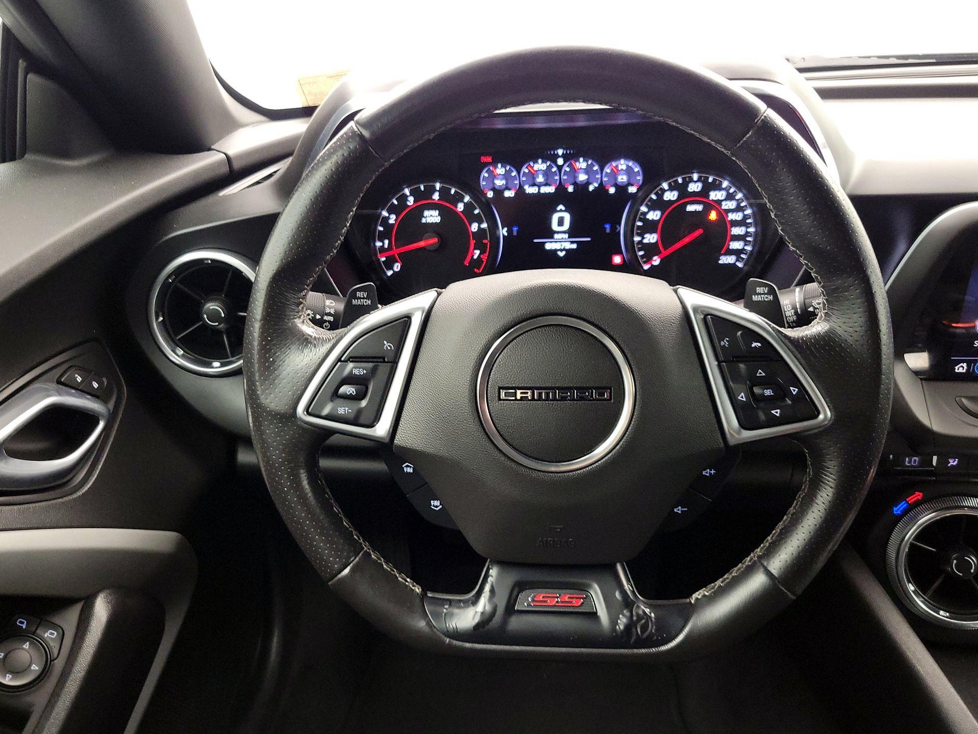 Thumbnail: 2019 Chevrolet Camaro - 10