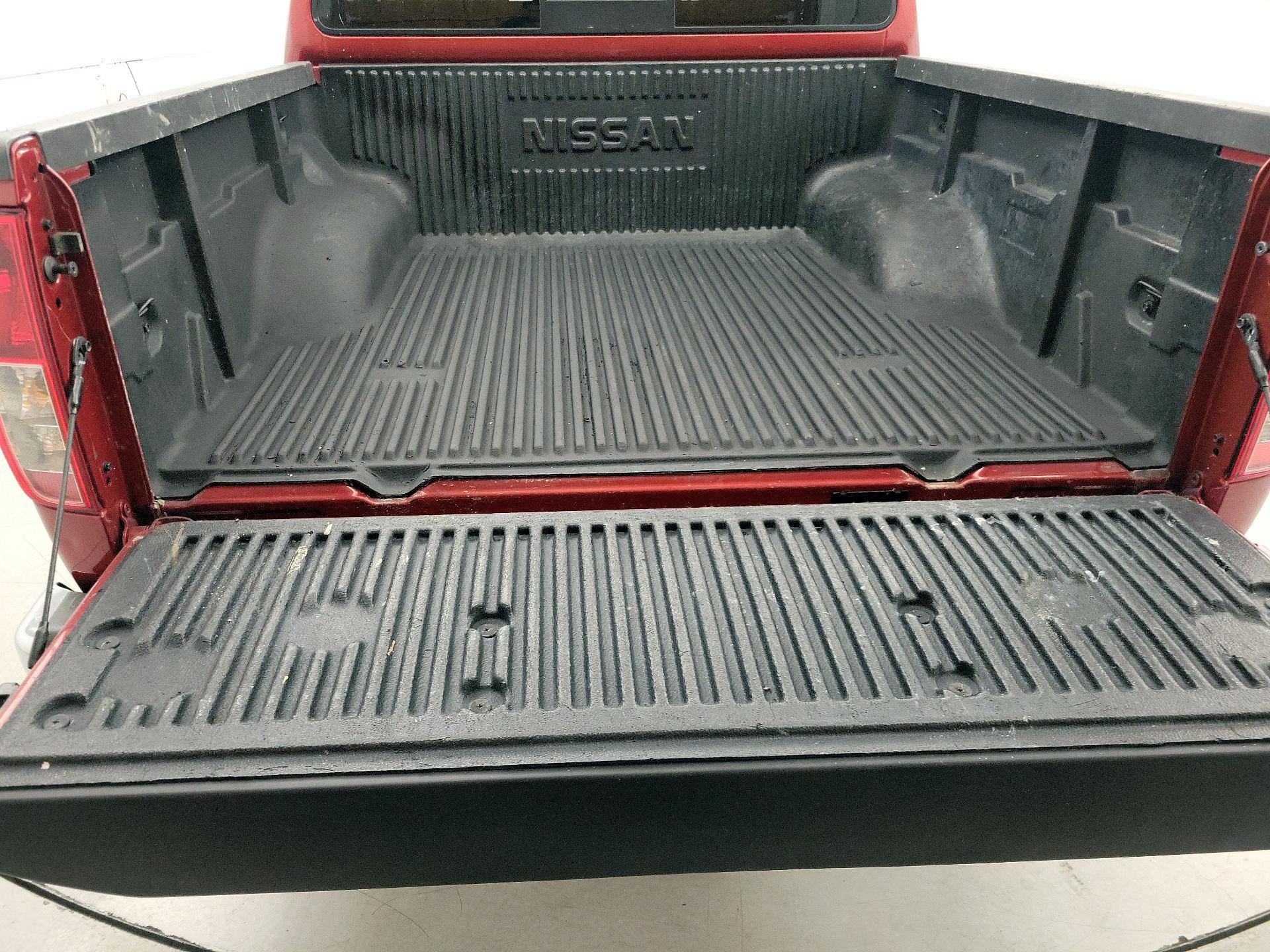 Thumbnail: 2017 Nissan Frontier - 18