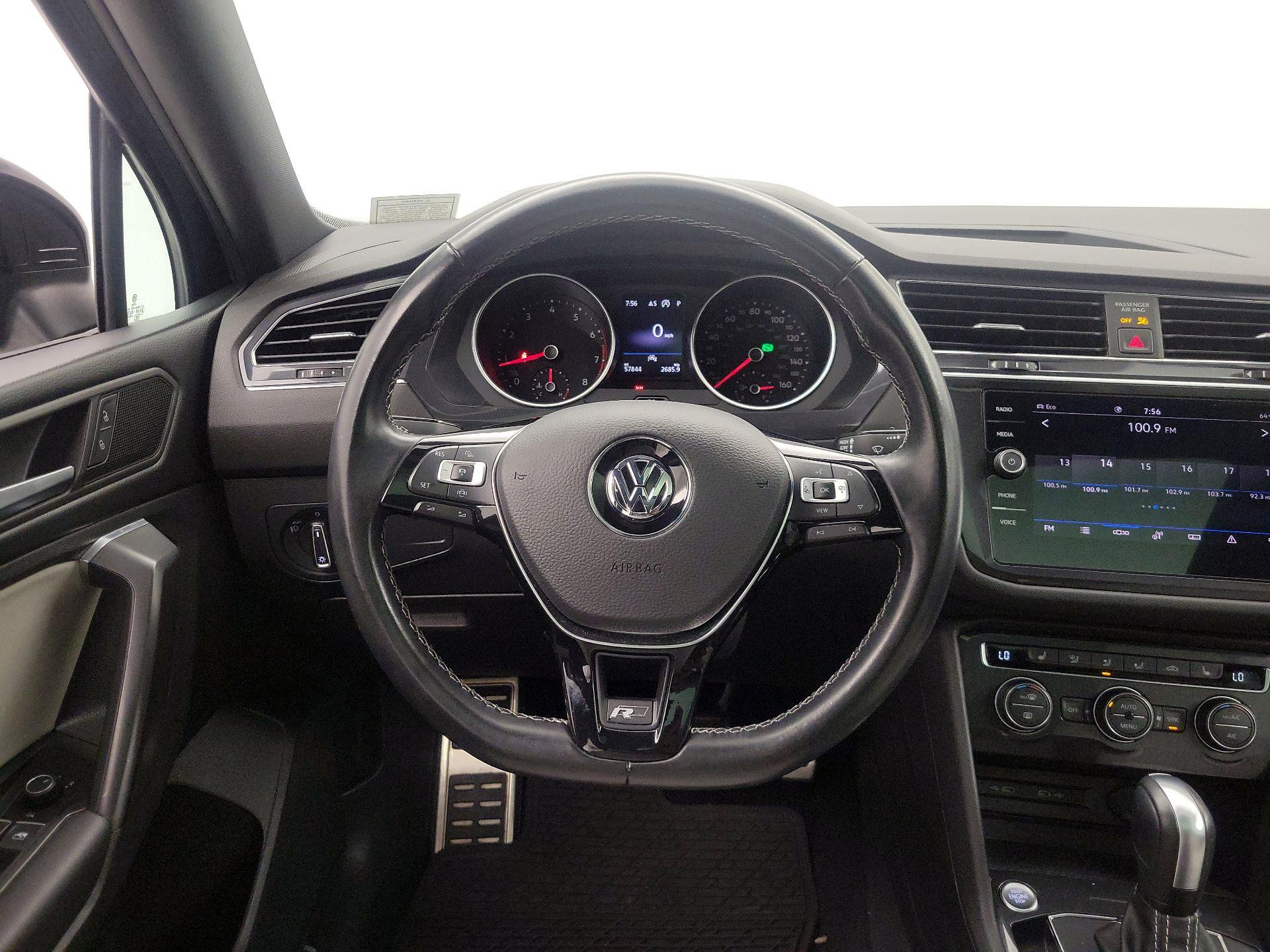 Thumbnail: 2021 Volkswagen Tiguan - 10