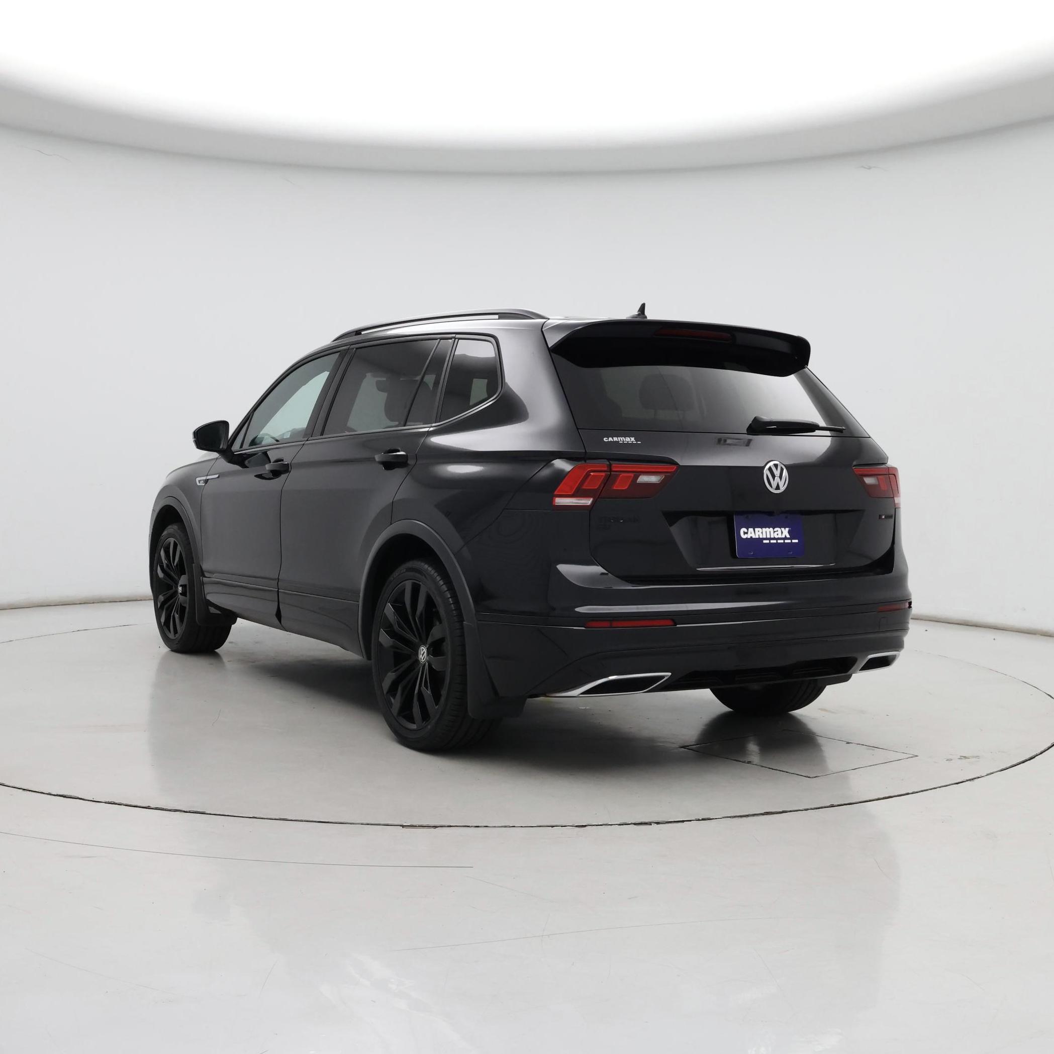 Thumbnail: 2021 Volkswagen Tiguan - 2