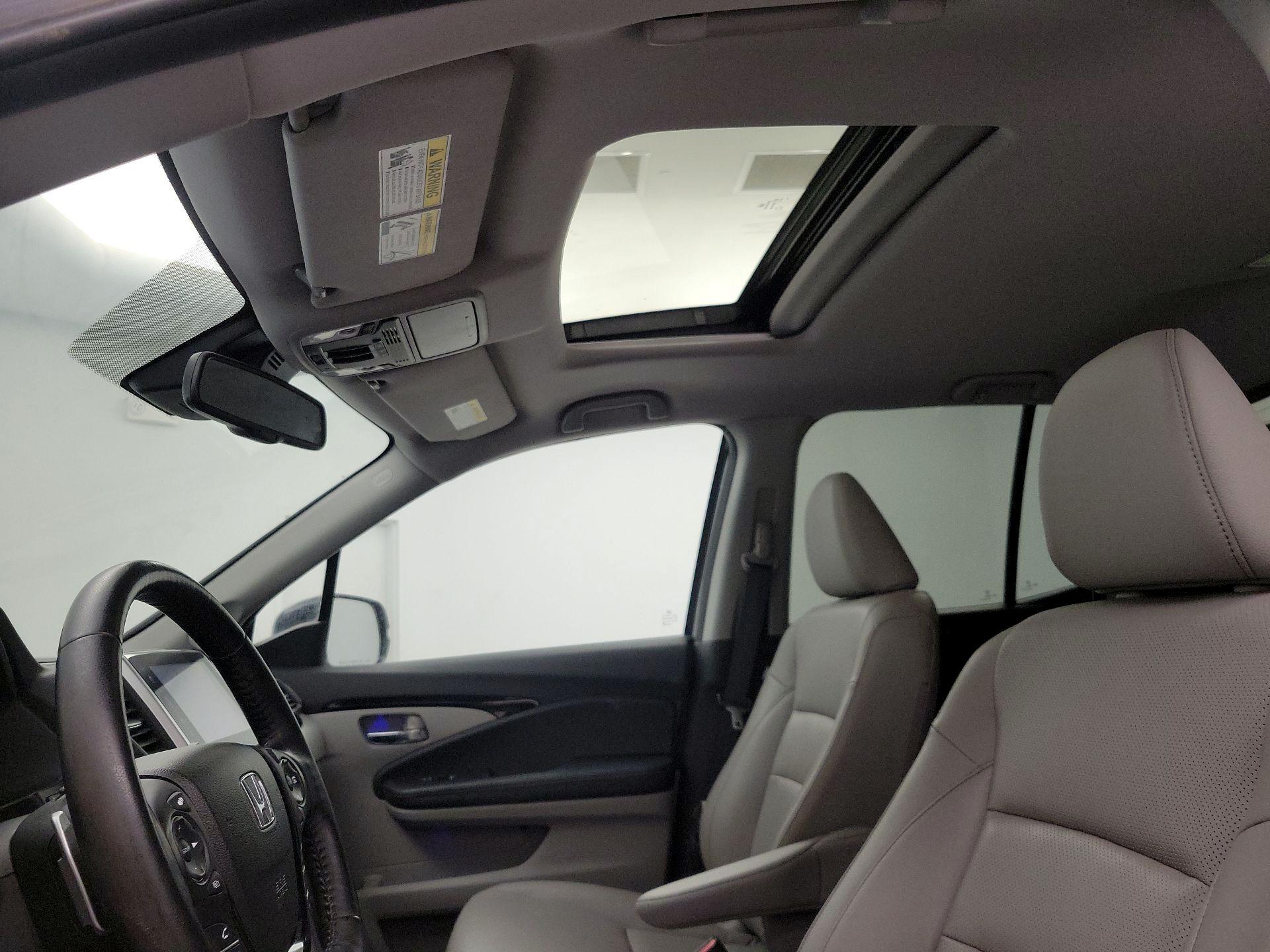Thumbnail: 2020 Honda Ridgeline - 19