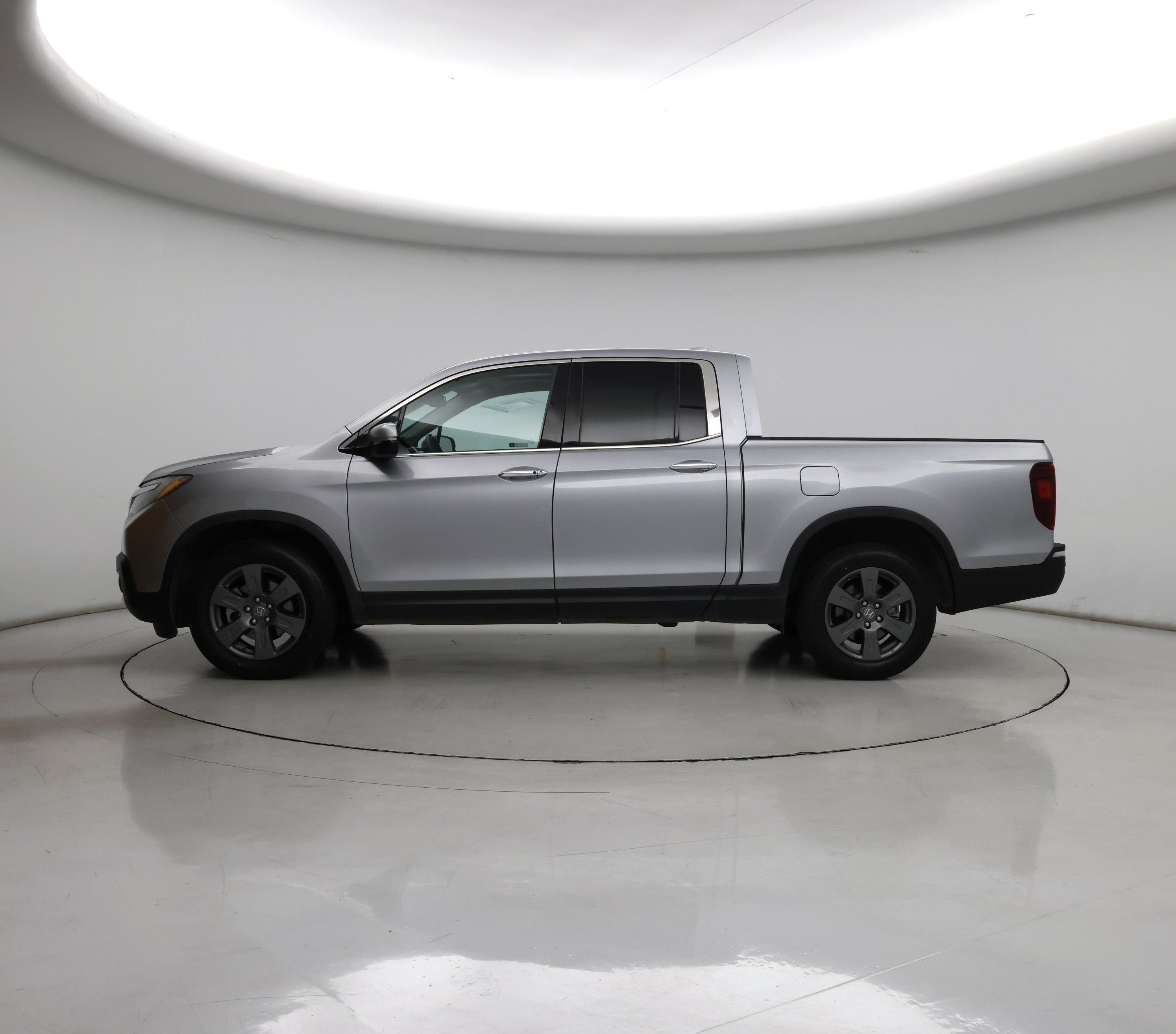 Thumbnail: 2020 Honda Ridgeline - 3