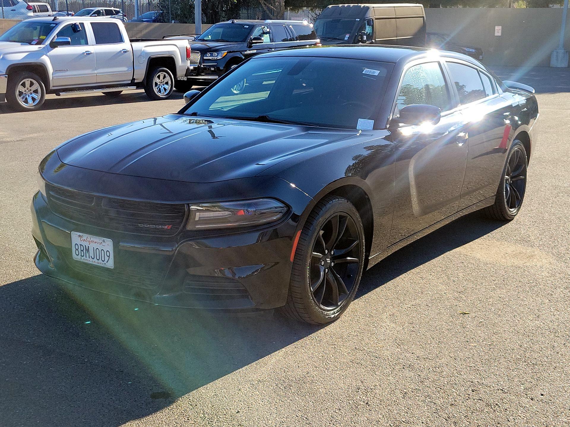 Thumbnail: 2018 Dodge Charger - 3