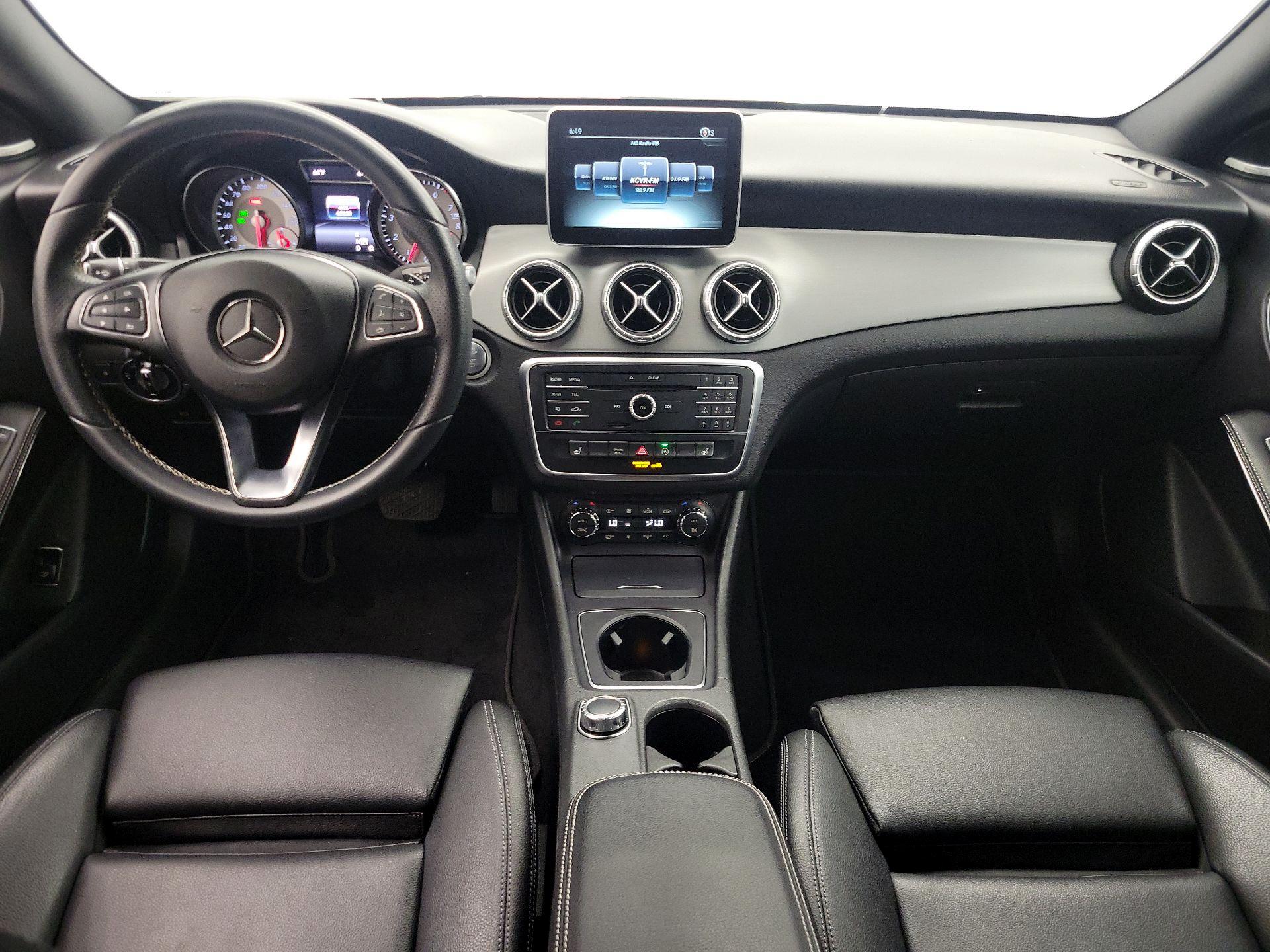 Thumbnail: 2016 Mercedes-Benz CLA - 9