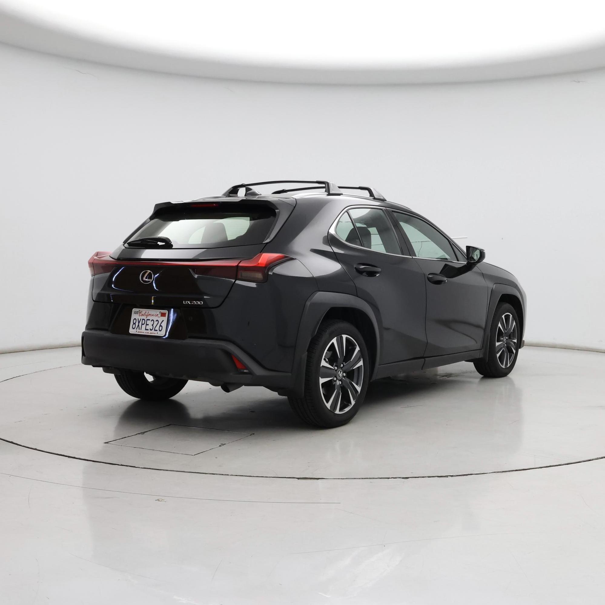 Thumbnail: 2021 Lexus UX - 8